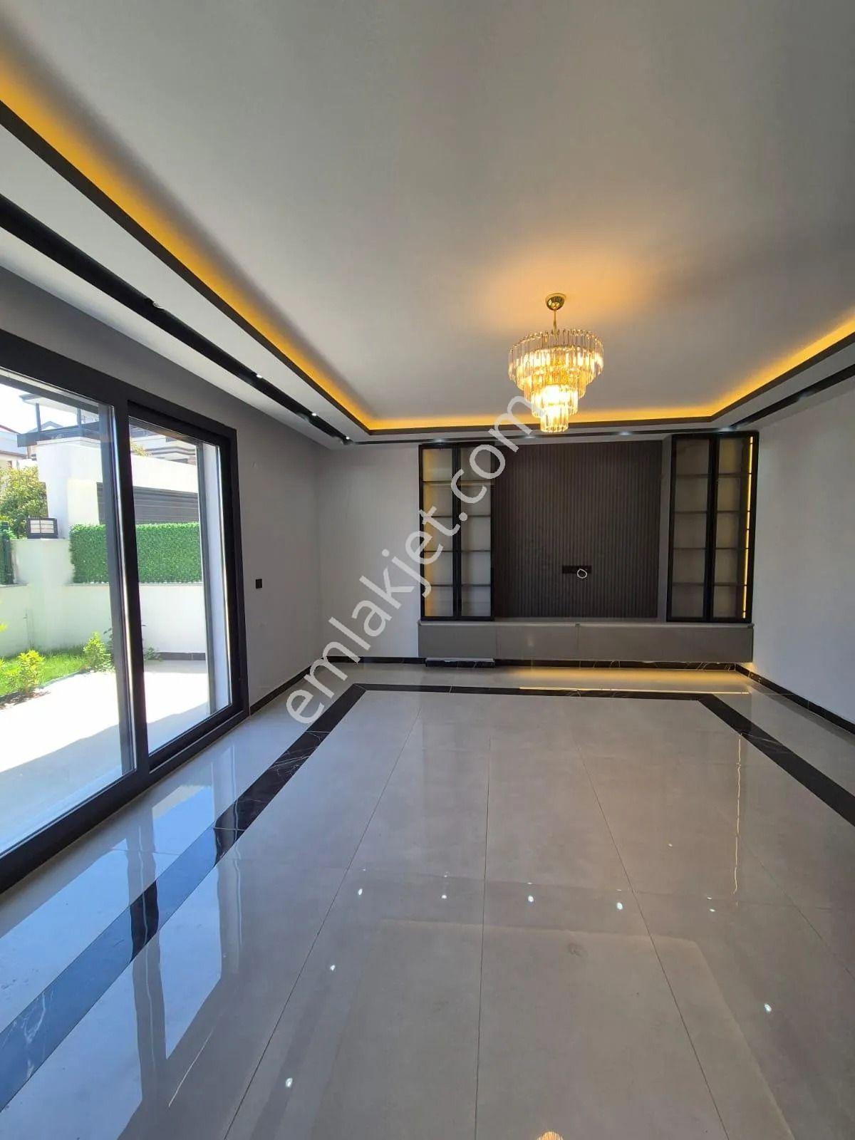 Didim Altınkumda Satılık Sıfır Ayrı Mutfaklı Havuzlu 5+1 Lüx Villa - Görsel 22