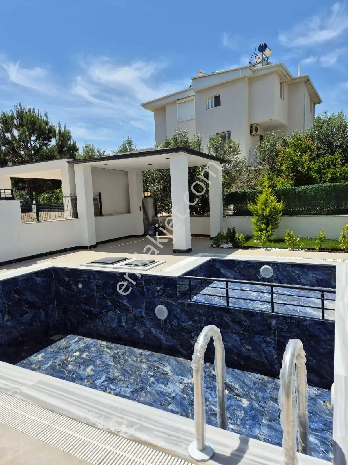 Didim Altınkumda Satılık Sıfır Ayrı Mutfaklı Havuzlu 5+1 Lüx Villa - Görsel 2