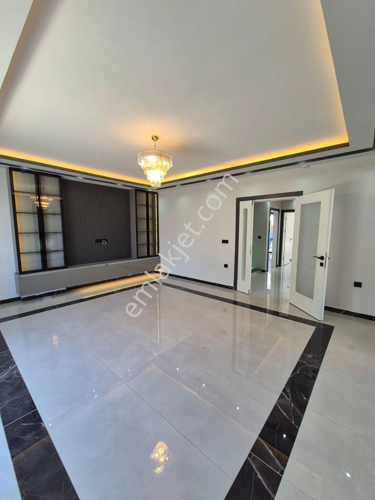 Didim Altınkumda Satılık Sıfır Ayrı Mutfaklı Havuzlu 5+1 Lüx Villa