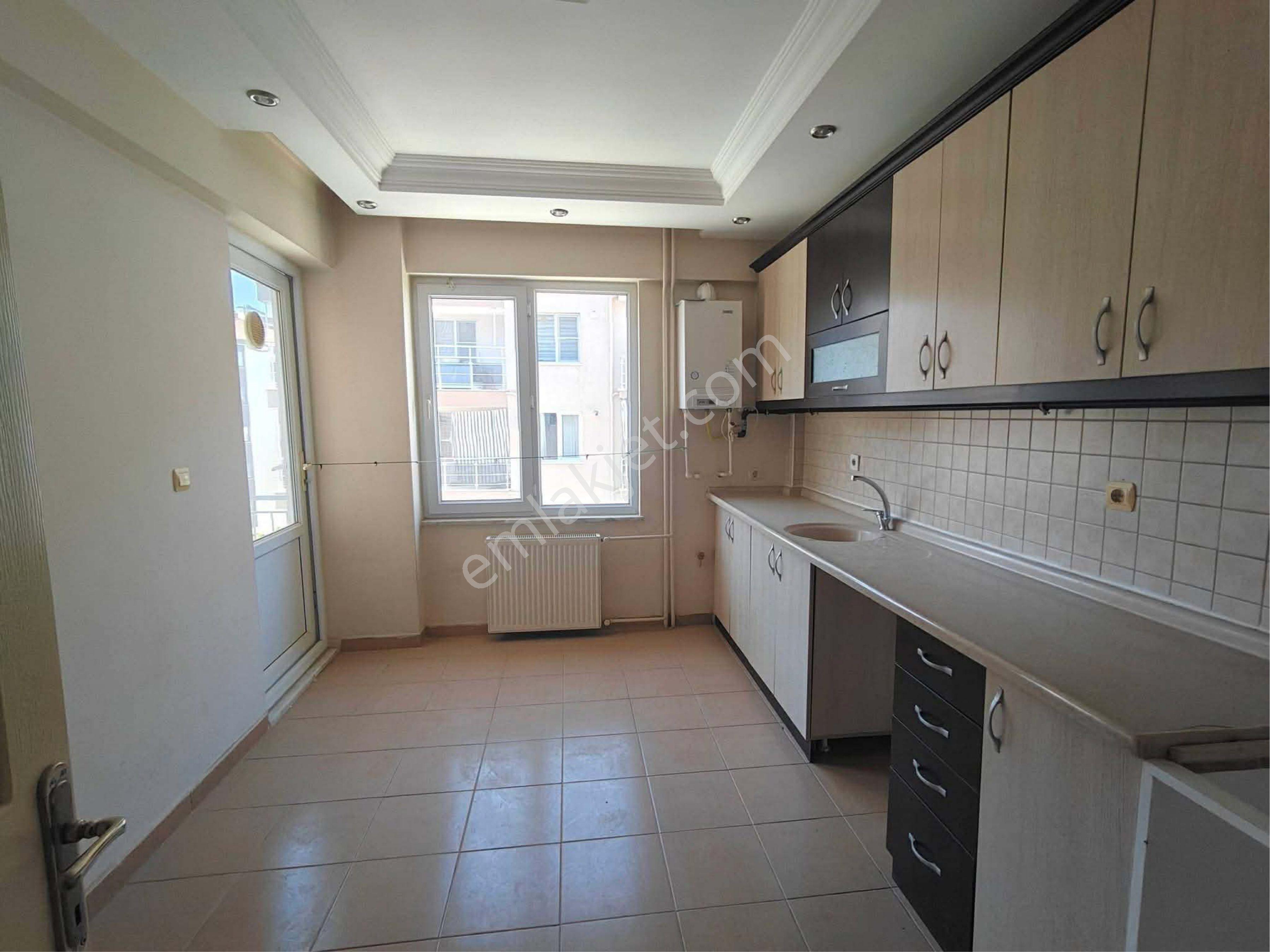 🔥 Bölge Hastanesi Yanında 170 M² Ara Kat Fırsatı!