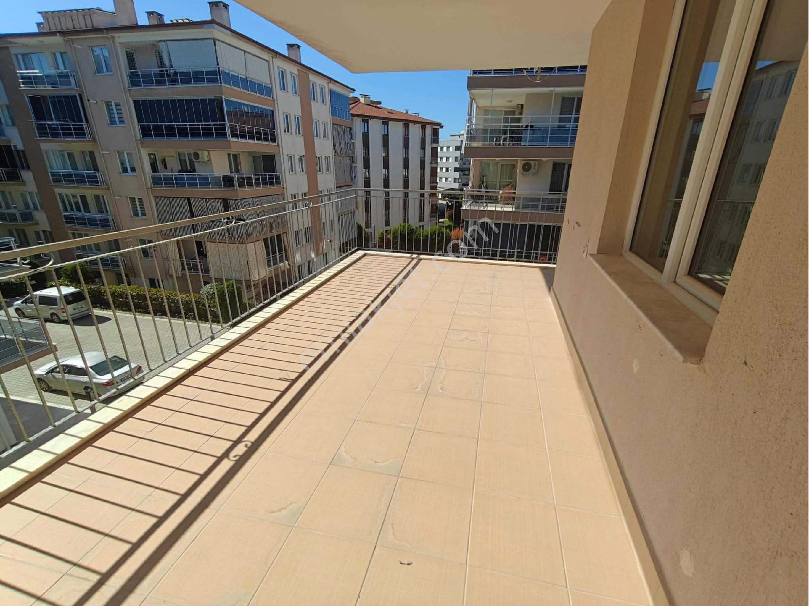 🔥 Bölge Hastanesi Yanında 170 M² Ara Kat Fırsatı! - Görsel 16