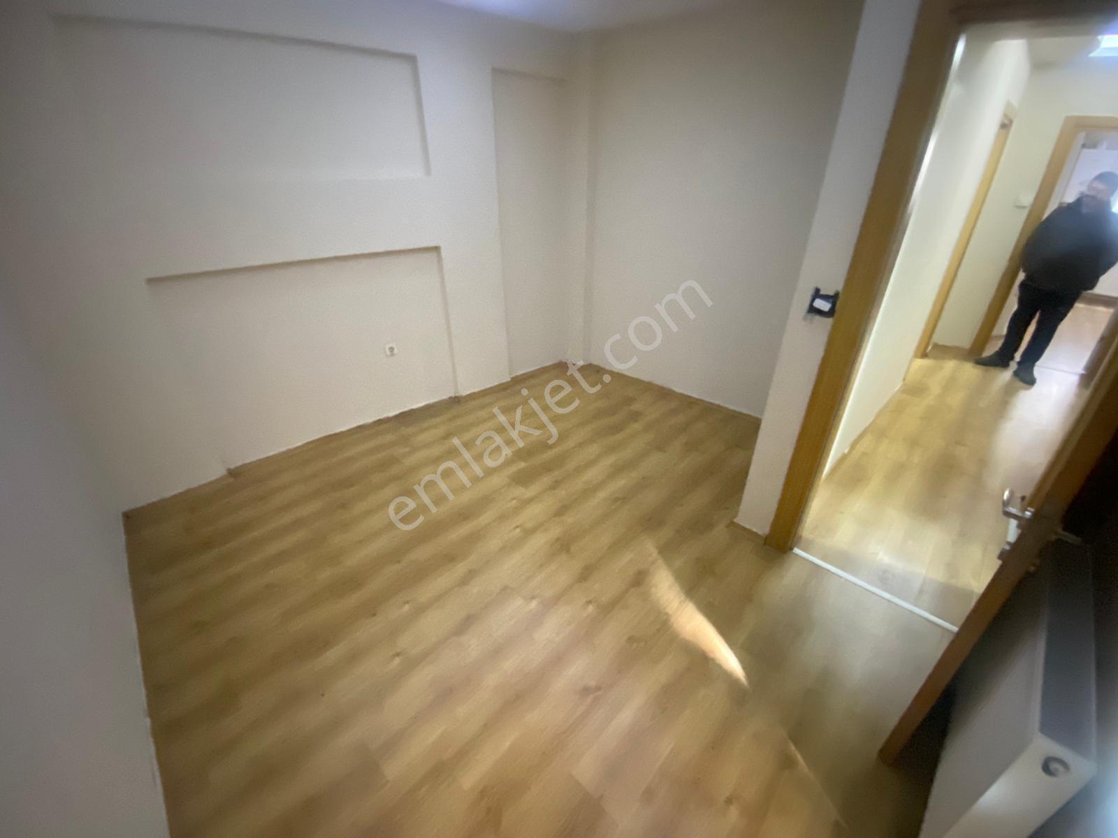 Buca Ufuk Mah.de Yıkıkkemer Meydan Yakını 2+1 80m2 Açıkmutfak Dgazlı Kiralık Daire - Görsel 15