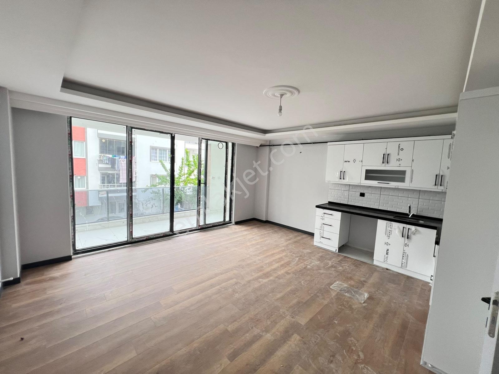 Bafra Vip Gym'den Yakakent Merkez Satılık Sıfır 2+1 Daire - Görsel 2