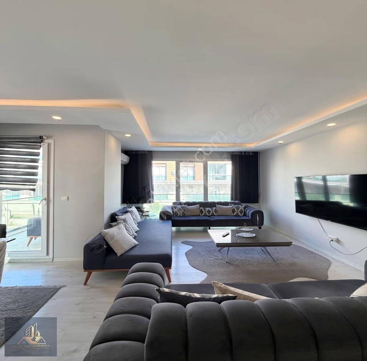 Beylikdüzü Şehri Beyaz 2 Sitesin'de Satılık Geniş 3+1 Daire - Görsel 16