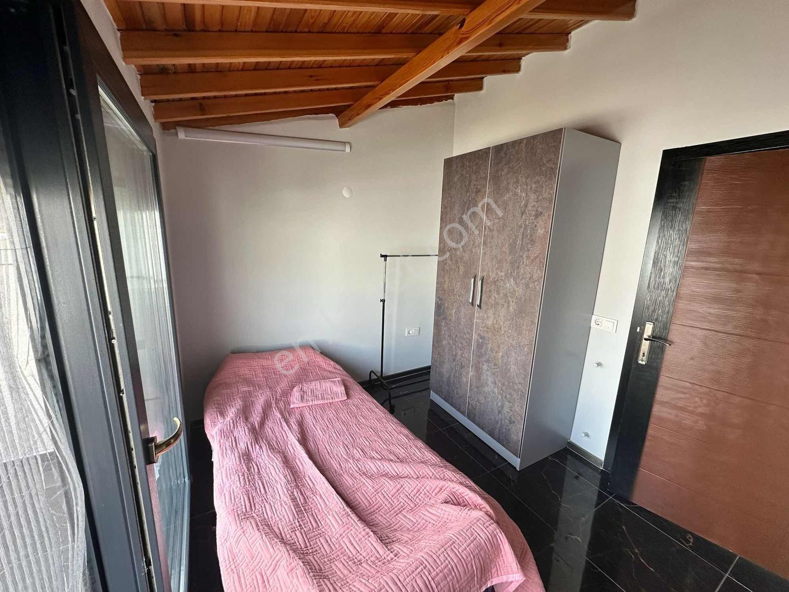 Yavansu'da Komple Yenilenmiş Satılık Villa - Görsel 17