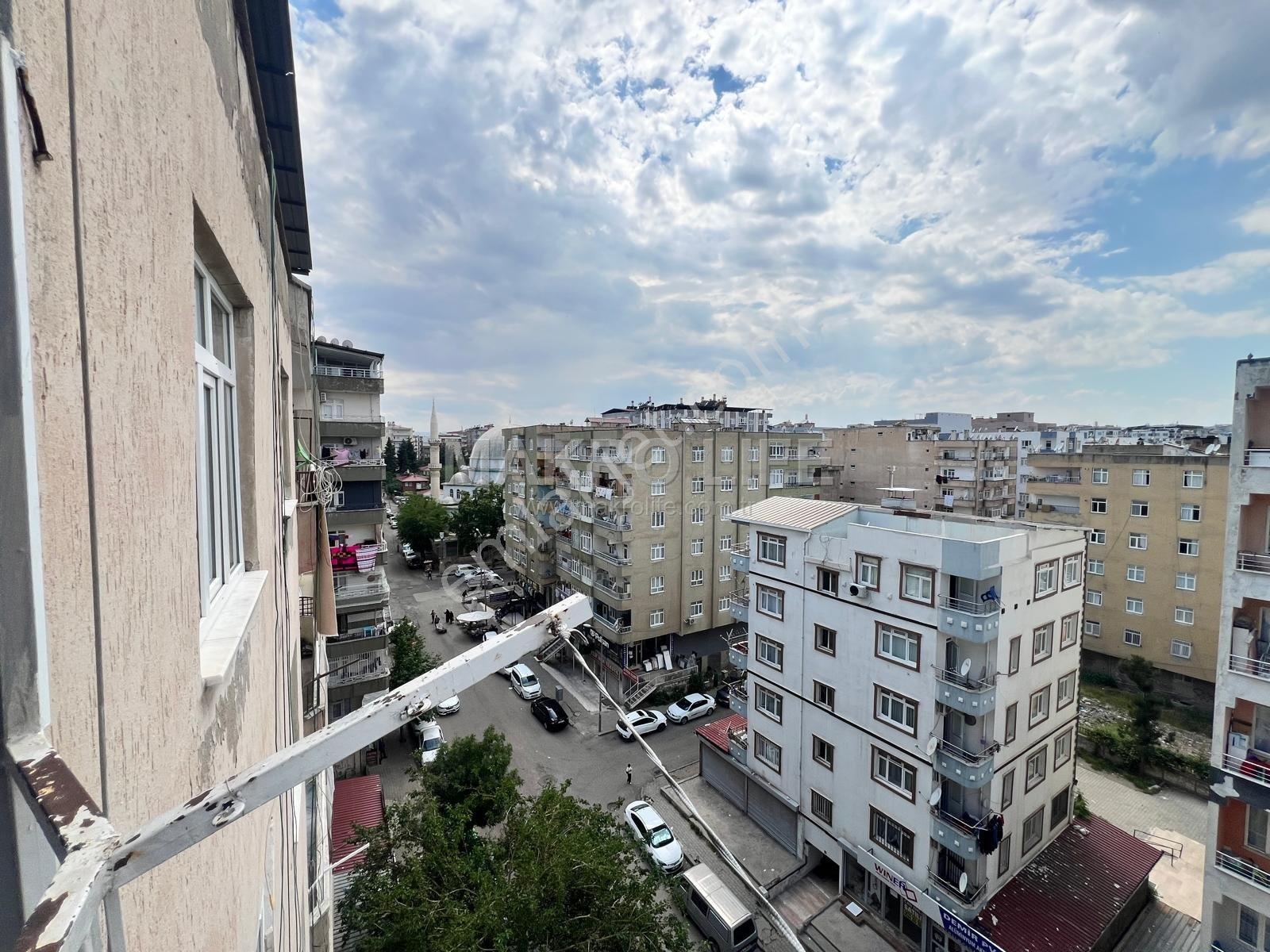 Huzur Evleri Mekke Camii Yanı Satılık 3+1 Daire - Görsel 3