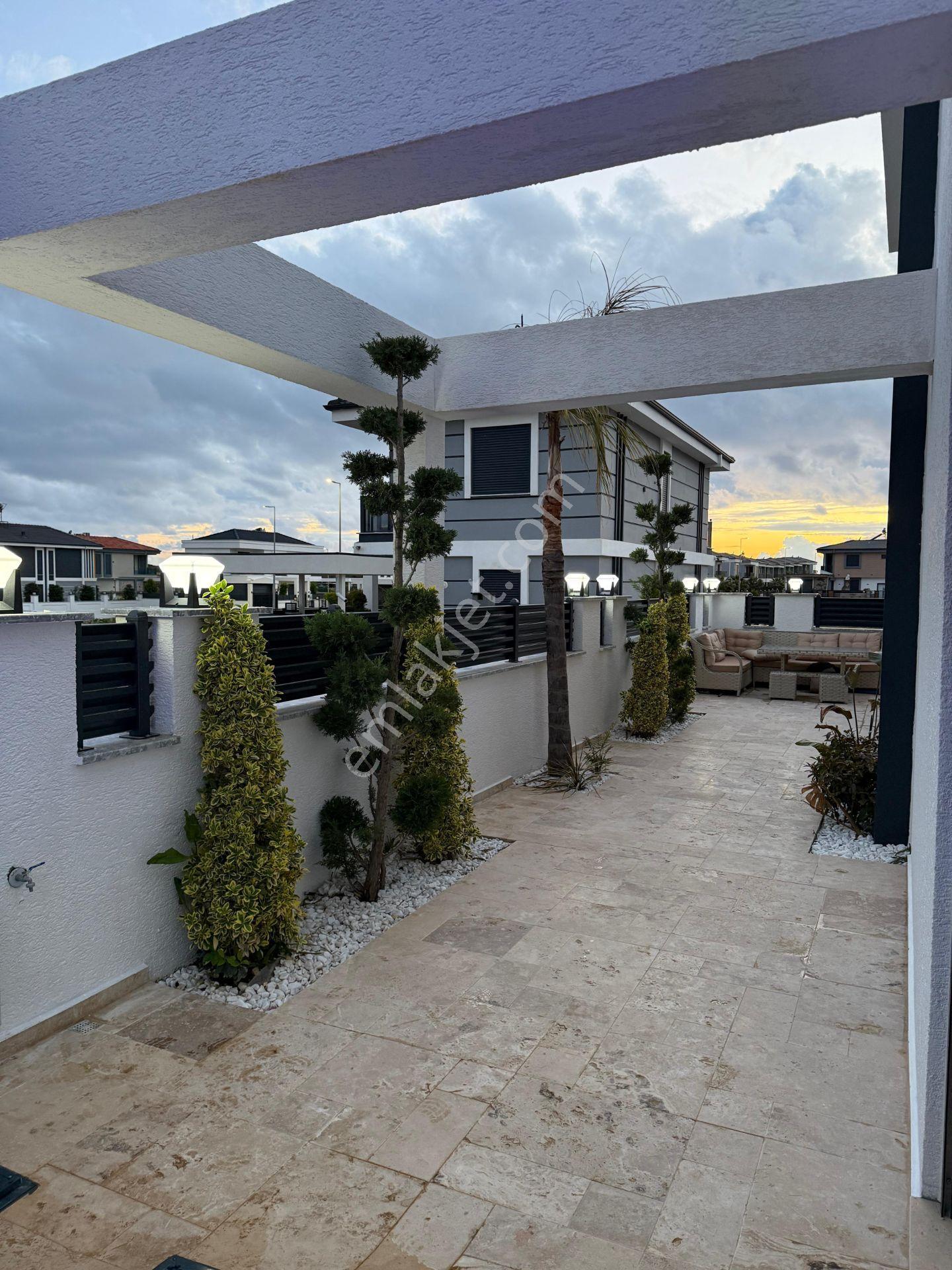 Dıdım Efeler'de Satılık Ultra Lüx Full Eşyalı Müstakil Villa - Görsel 30
