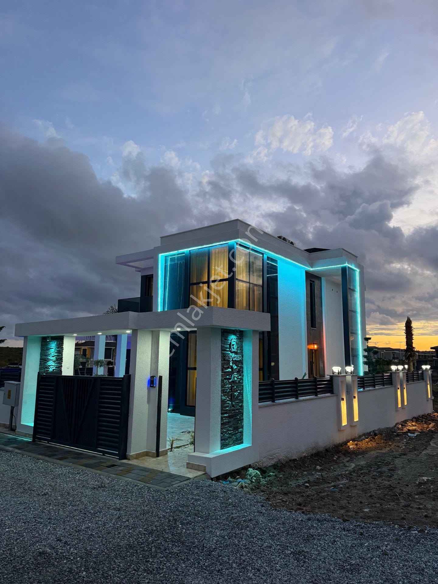 Dıdım Efeler'de Satılık Ultra Lüx Full Eşyalı Müstakil Villa - Görsel 41