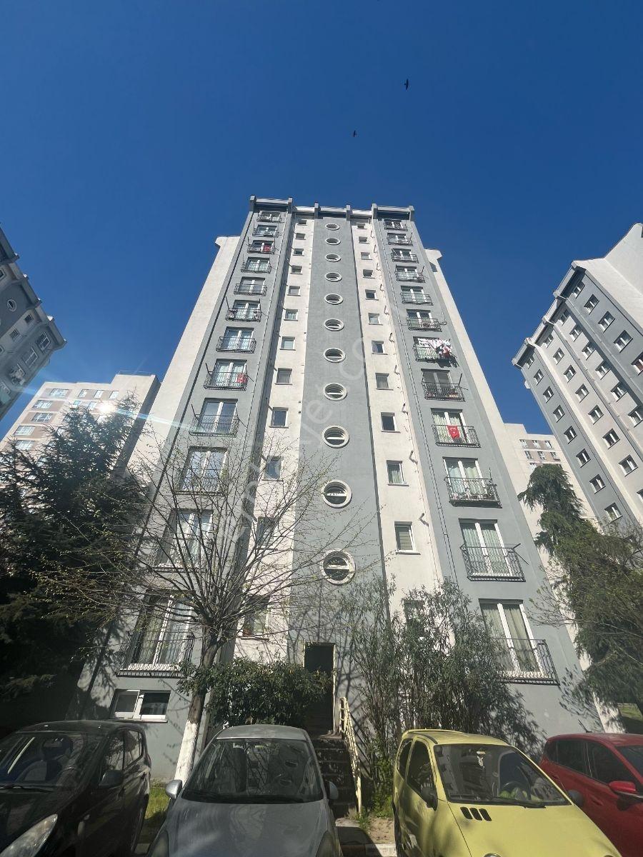 Esenyurt Yenikent Evleri Kiptaş 2.etap 2+1 11.kat 85m2