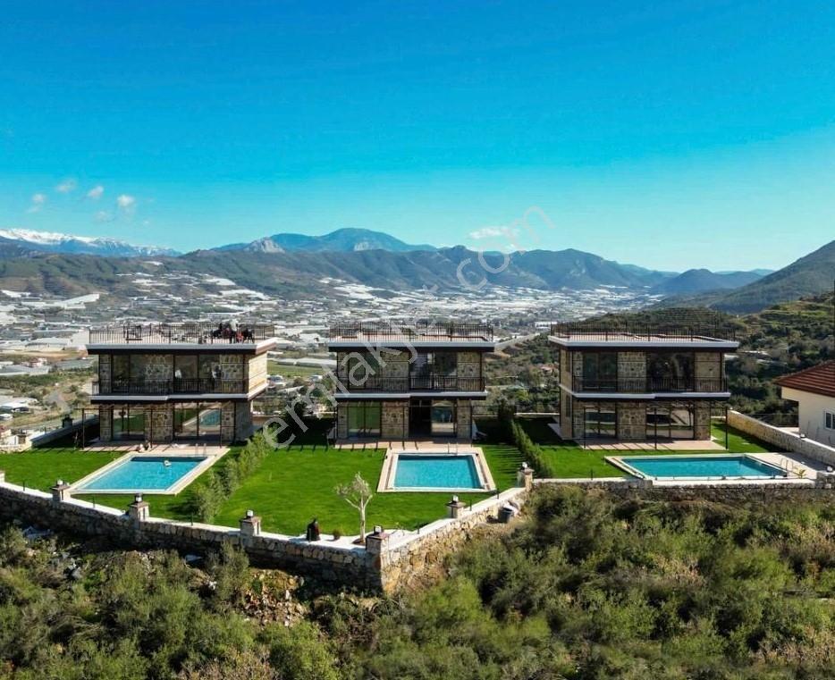 Ekmel' De Panoramik Deniz Ve Şehir Manzaralı Müstakil Taş Villa - Görsel 6