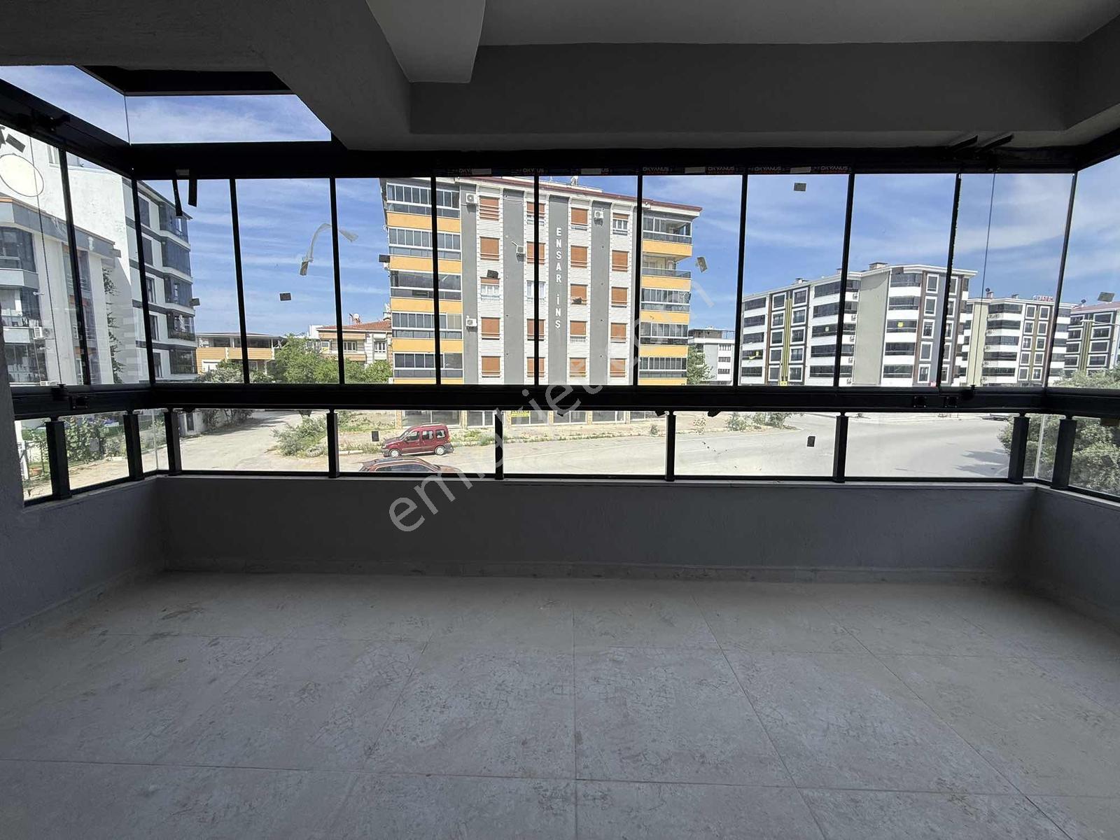 Muratbey Mah.160m² 3+1 Havuzlu Site Arakat Ultra Lüx Geniş Daire - Görsel 9