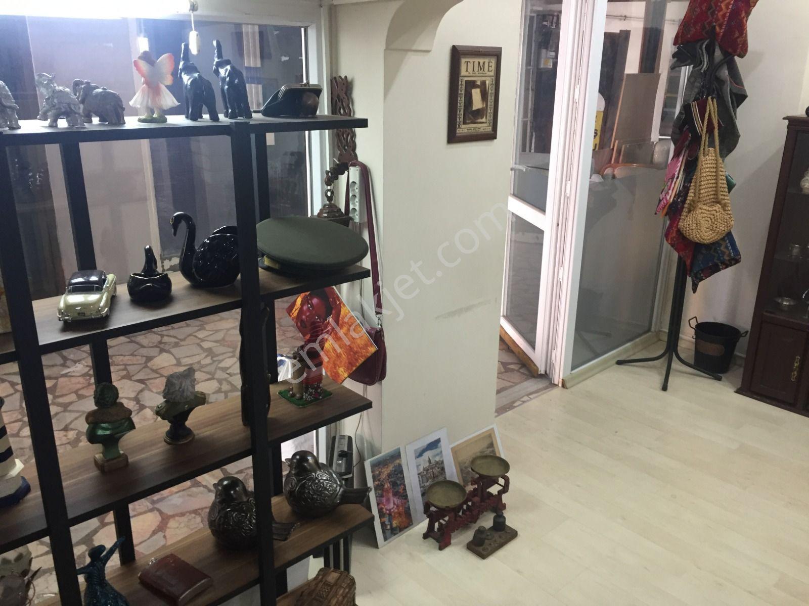 Küçükyalı'da Minibüs Yolunda Pasaj İçinde 15m2 Dükkan - Görsel 9