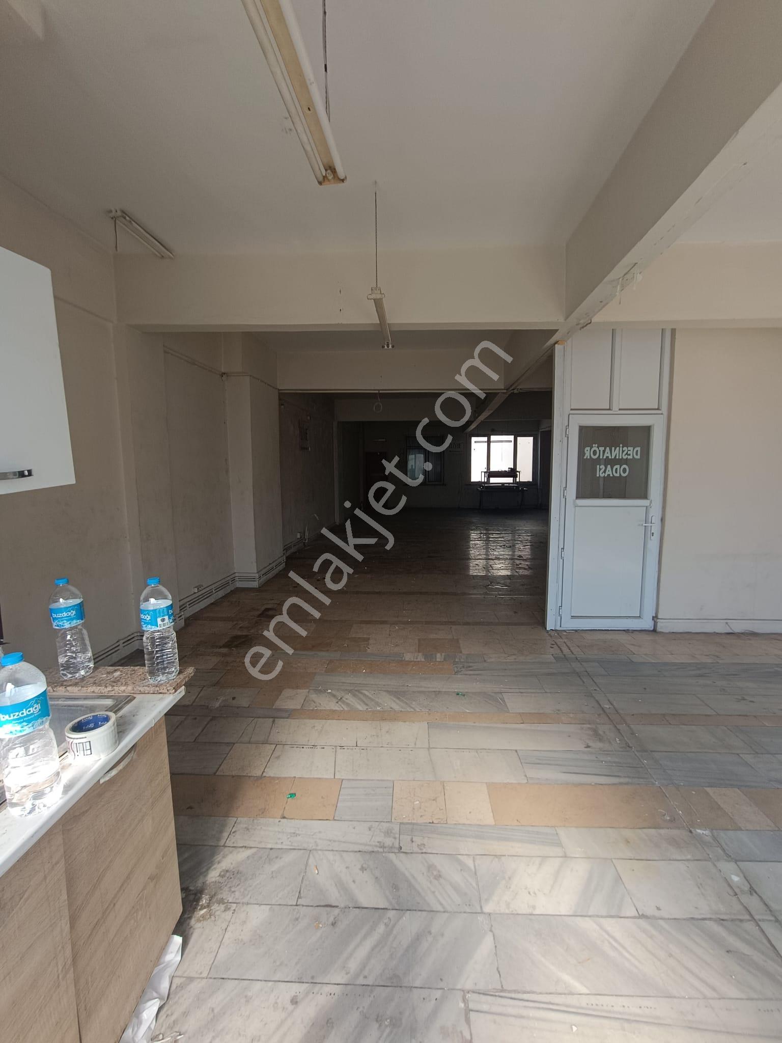 Bayrampaşa Orta Mahalle’de Kiralık 300m² Sanayi Ve İmalathane Katı! - Görsel 10