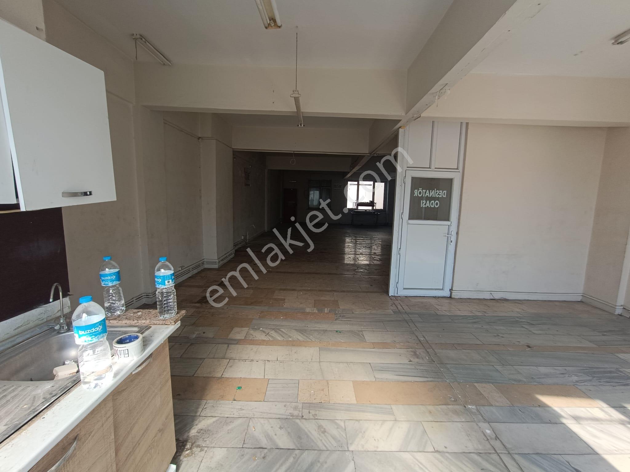 Bayrampaşa Orta Mahalle’de Kiralık 300m² Sanayi Ve İmalathane Katı! - Görsel 12