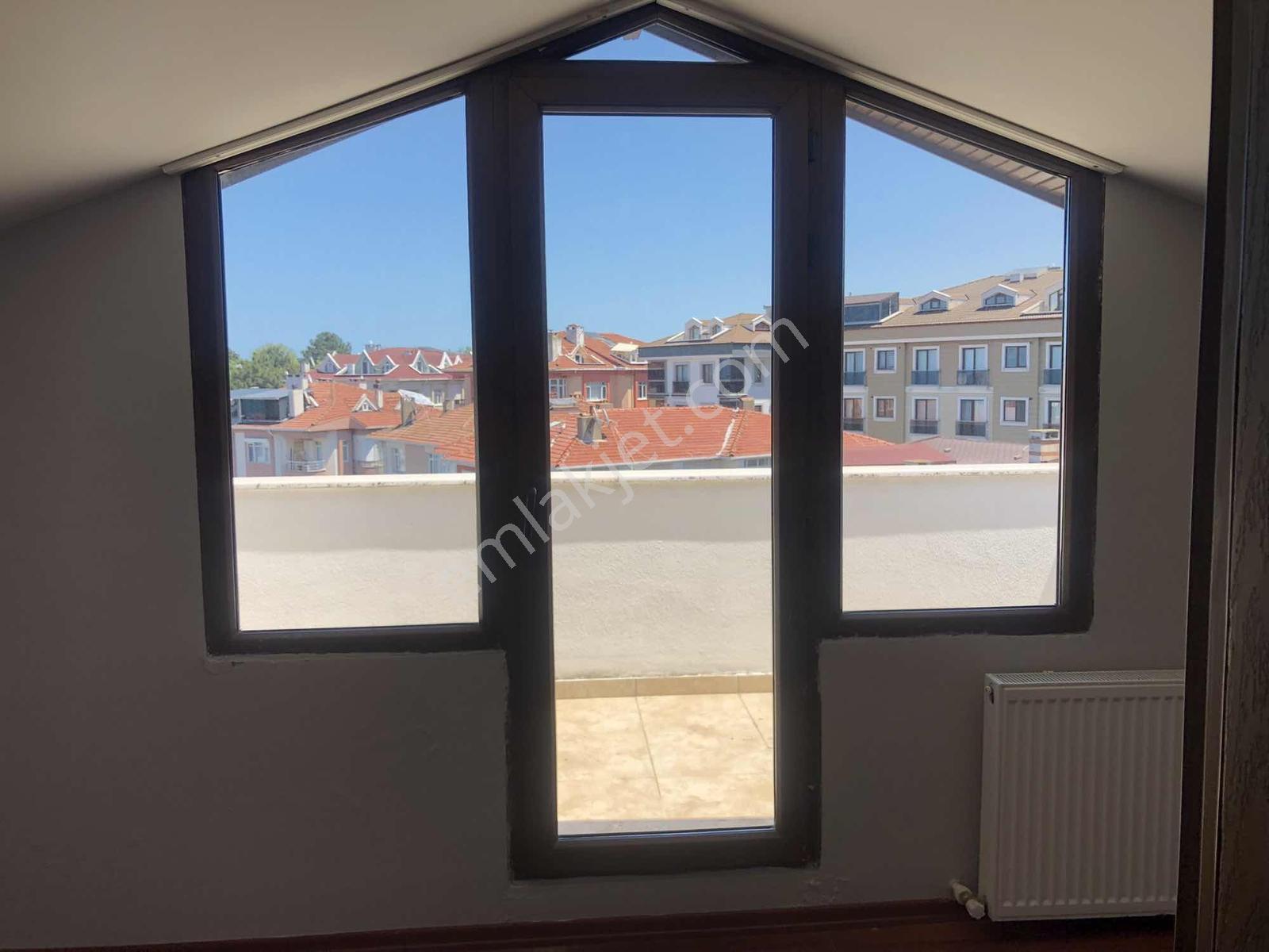 Remax Anka'dan Merkez De Deniz Manzaralı 3+1 Dublex Daire - Görsel 7