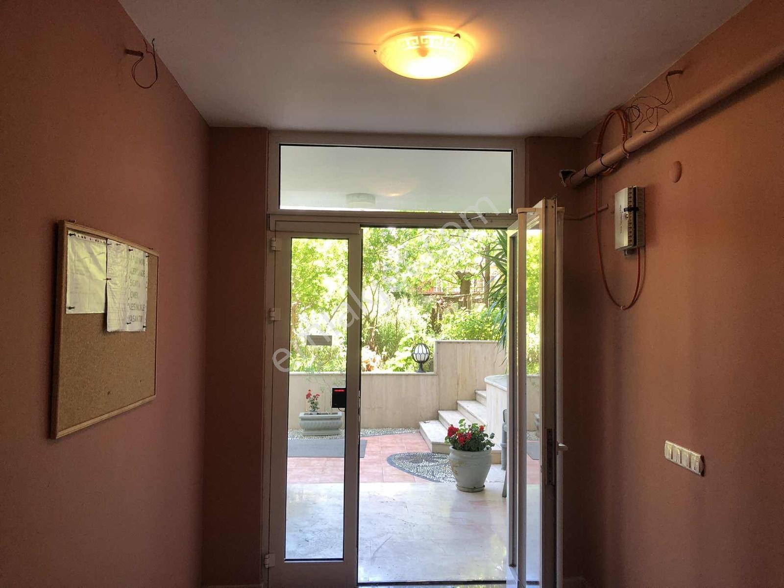 Remax Anka'dan Merkez De Deniz Manzaralı 3+1 Dublex Daire - Görsel 15