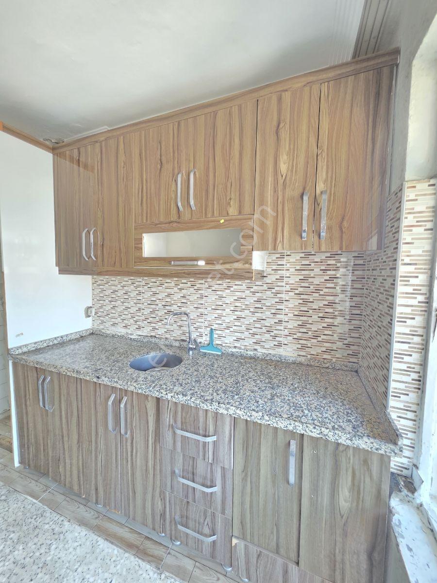 Kiralık Mithatpaşa Da 2+1 Daire - Görsel 3