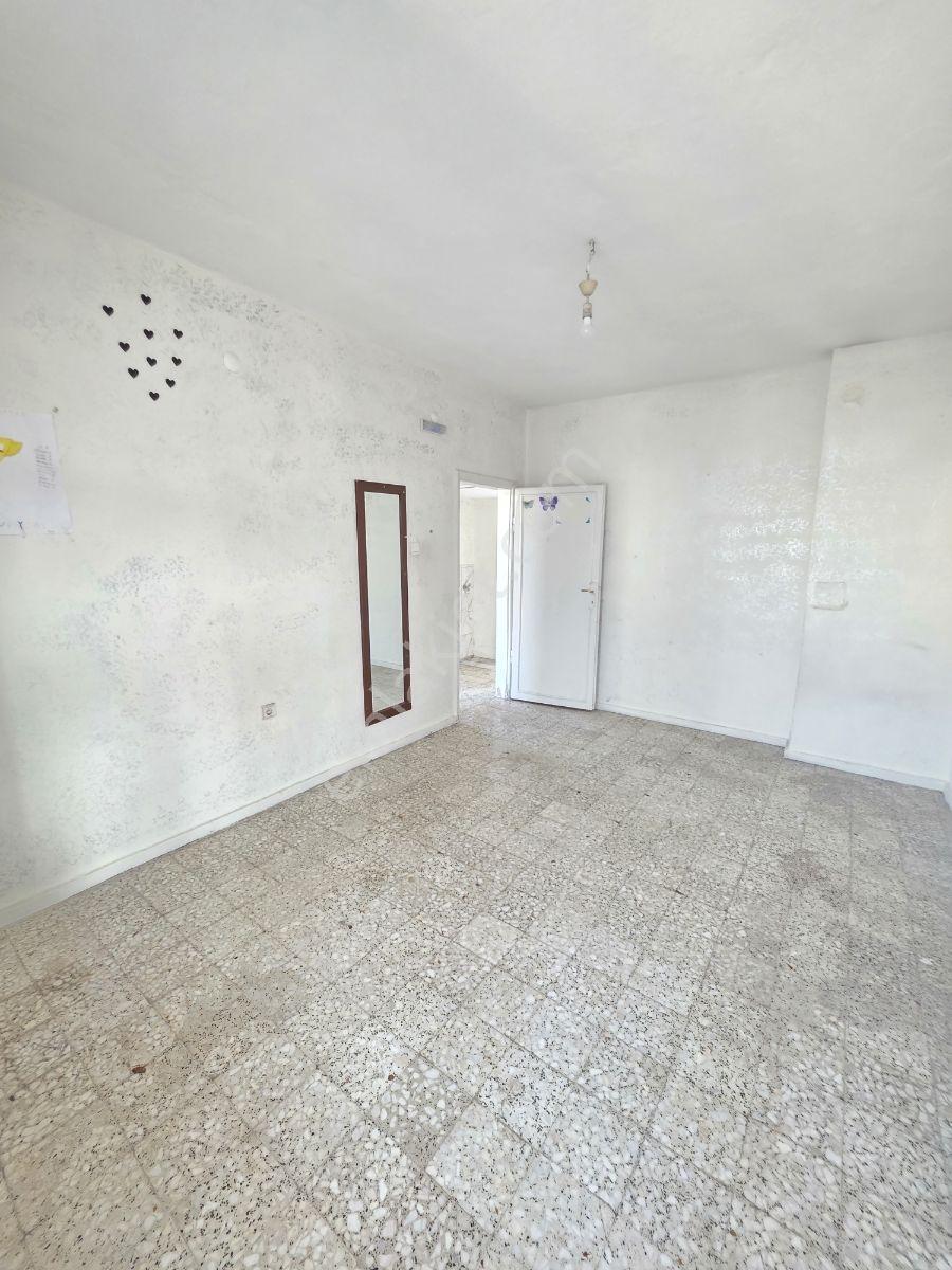 Kiralık Mithatpaşa Da 2+1 Daire - Görsel 14