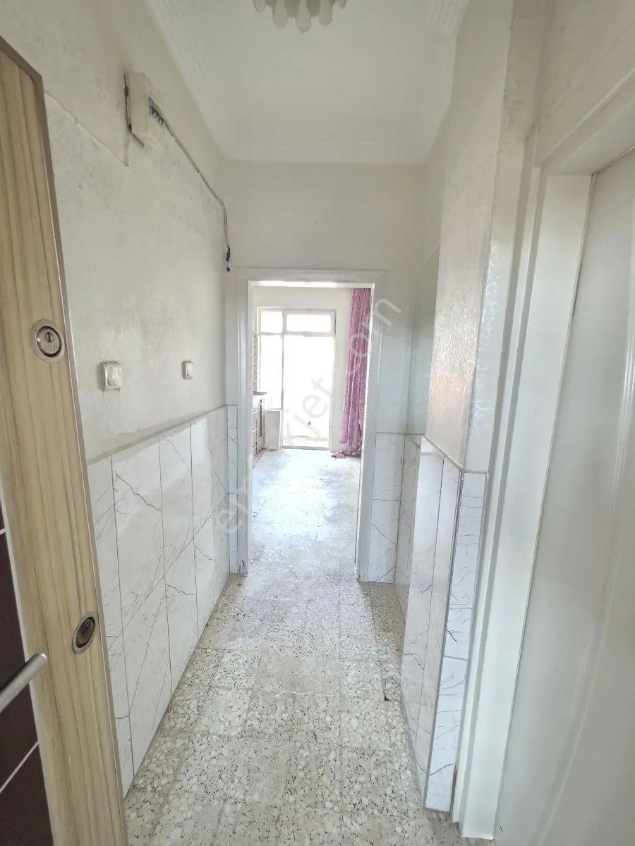 Kiralık Mithatpaşa Da 2+1 Daire - Görsel 11