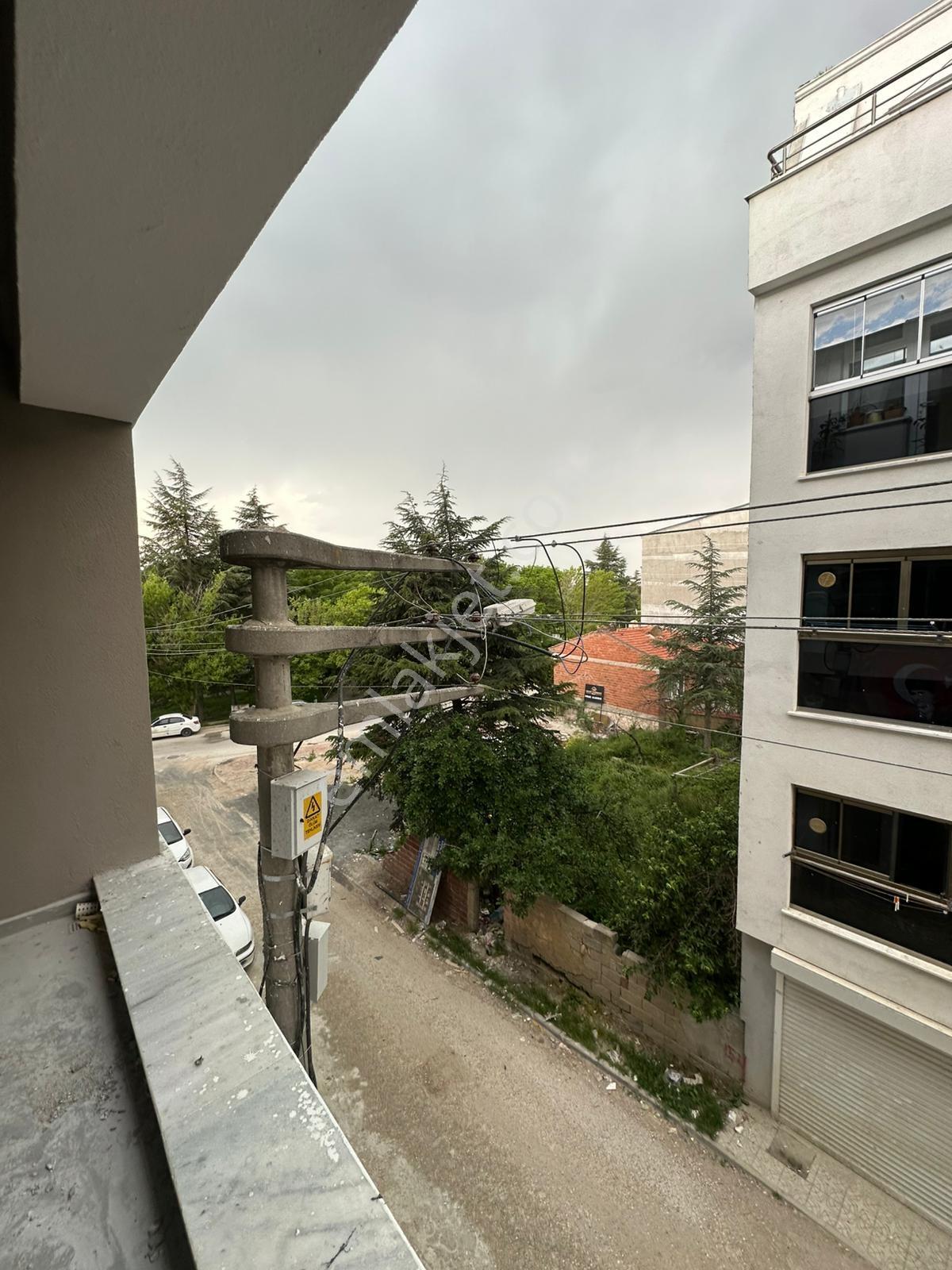 Balkan Gündüz'den Zincirlikuyu Mah.satılık Lüks 1+1 Daire - Görsel 2