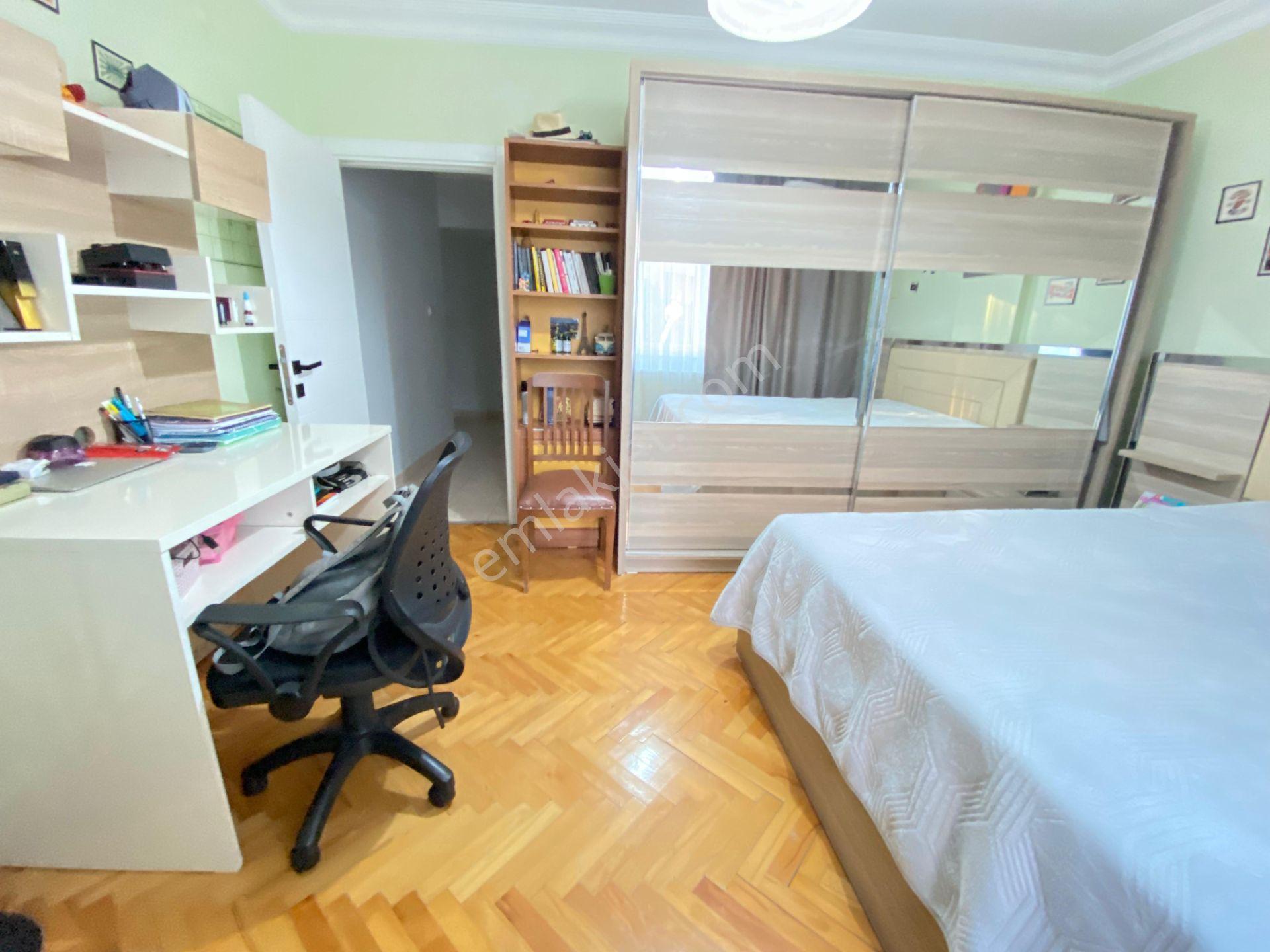 Pegaas'tan Üniversite Mh 3+1 150m2 Ön Cephe Arakat Satılık Daire - Görsel 8