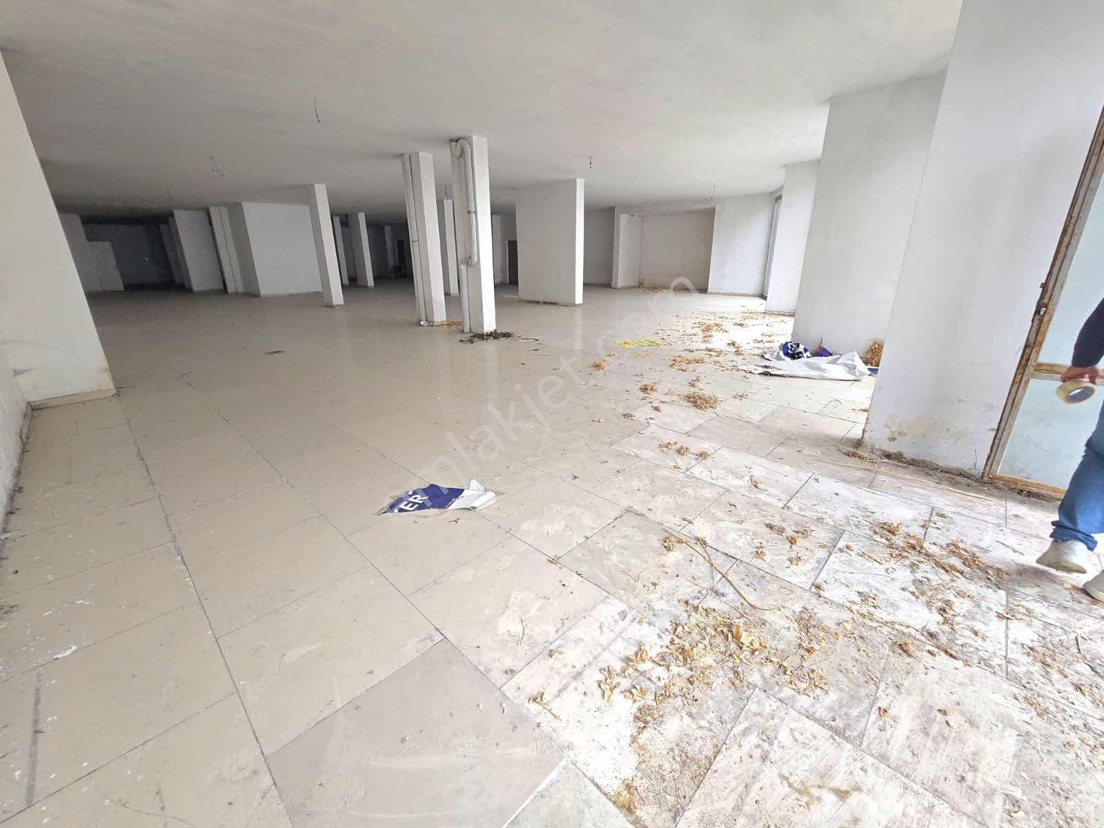 Eksen'den Başkent Caddesi'nde Satılık 550m2 Zemin Dükkan - Görsel 17