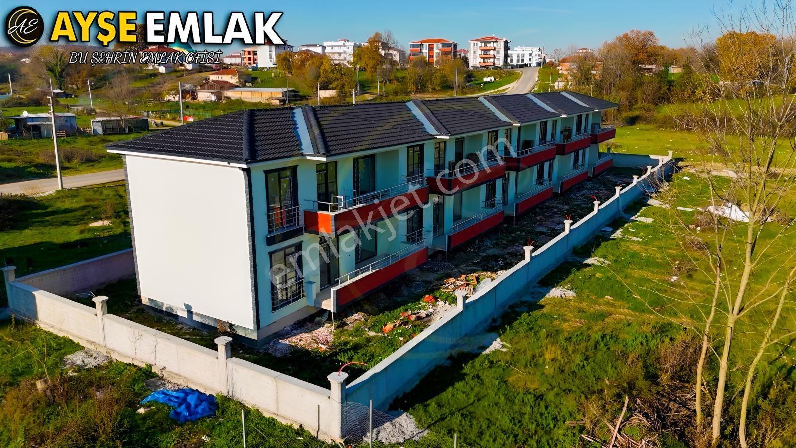 Ayşe Emlak'tan Fırsat 4+1 180 M2 Bahçeli Dubleks Satılık