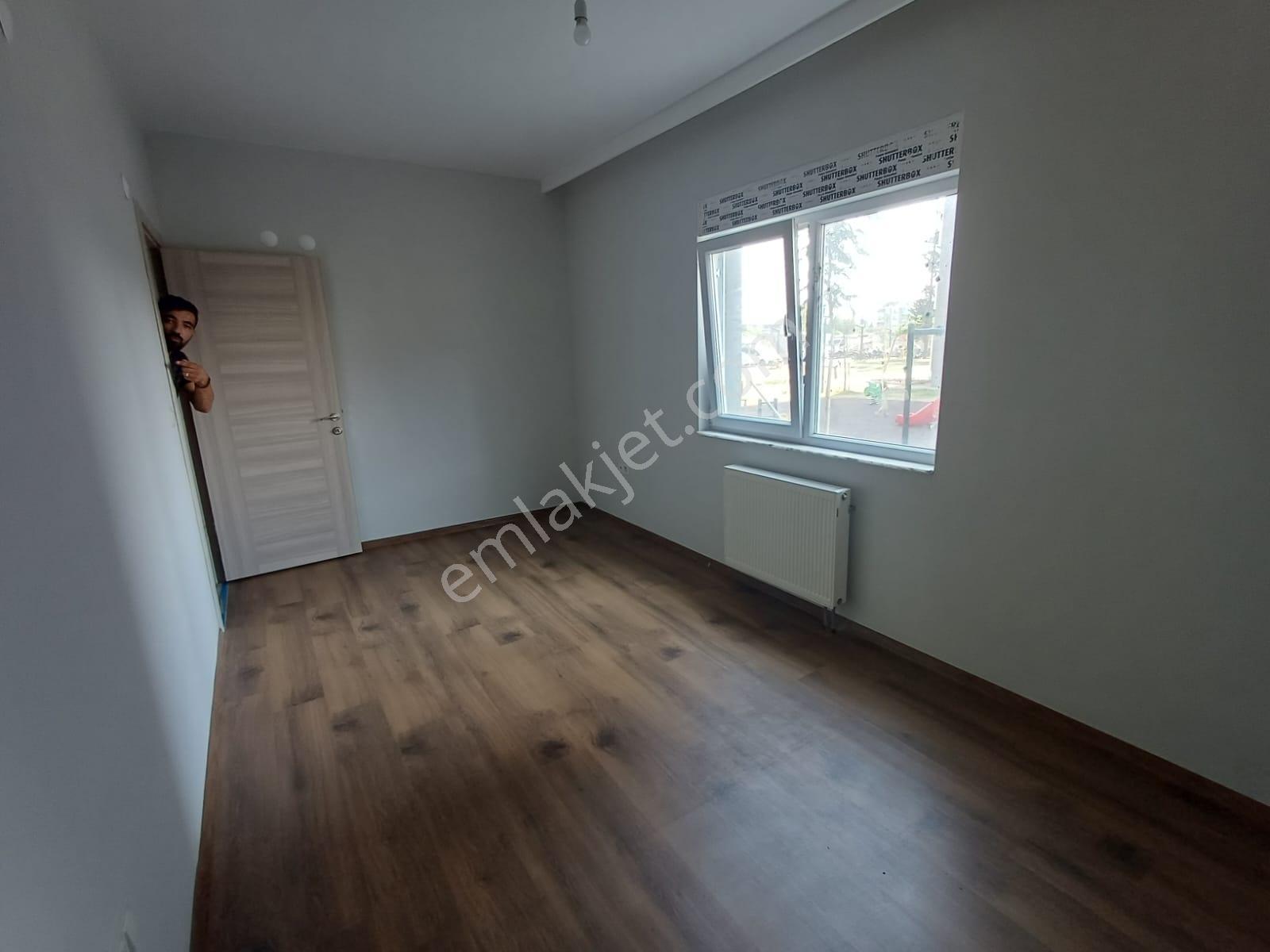 Kiralık Daire 2+1 Giriş Güneş Evler 2 Sitede Kepez Antalya - Görsel 13