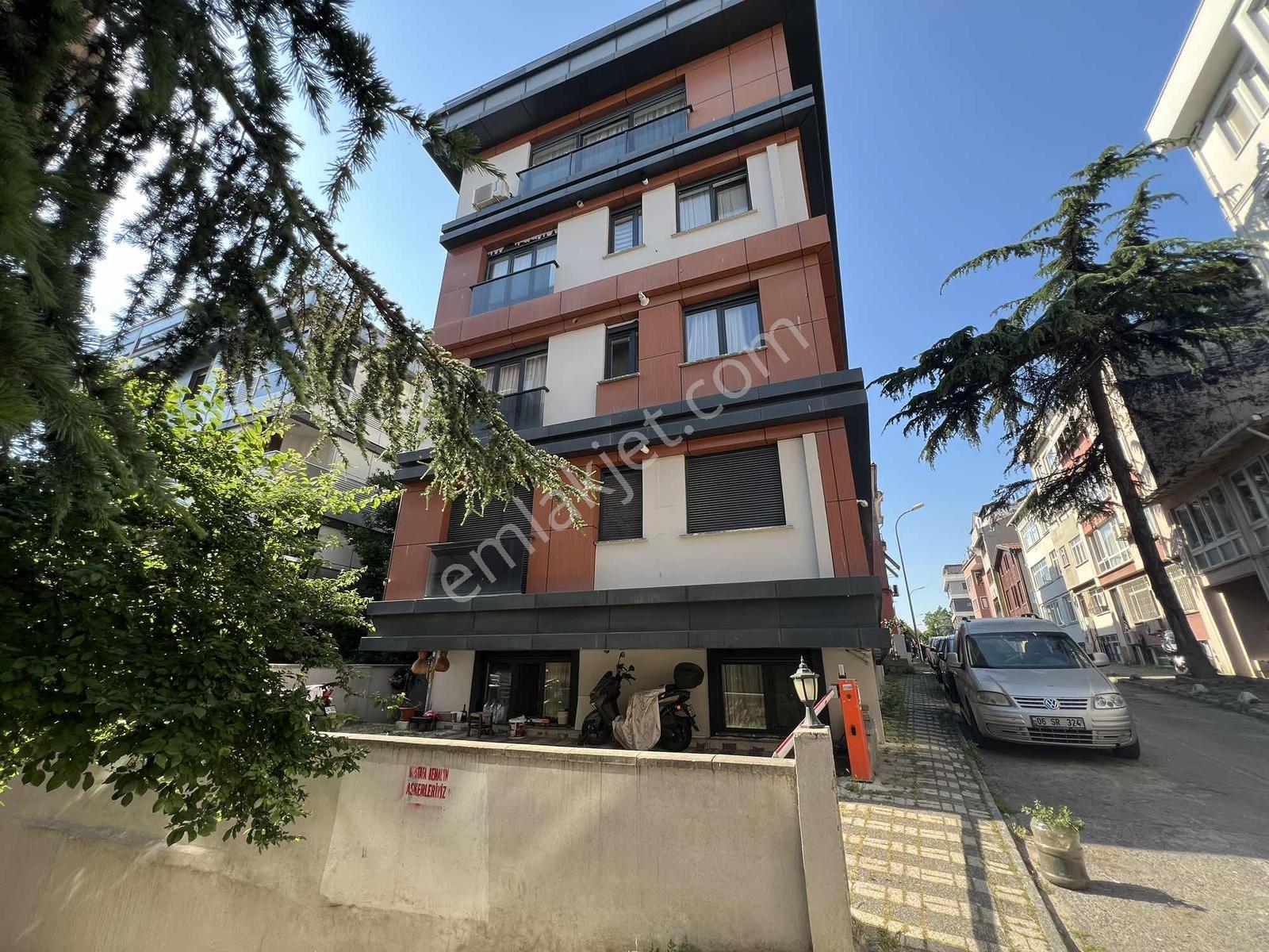 Acil Satılık !! Üsküdar Salacakta Boğaz Manzaralı 220 M2 Dublex - Görsel 11