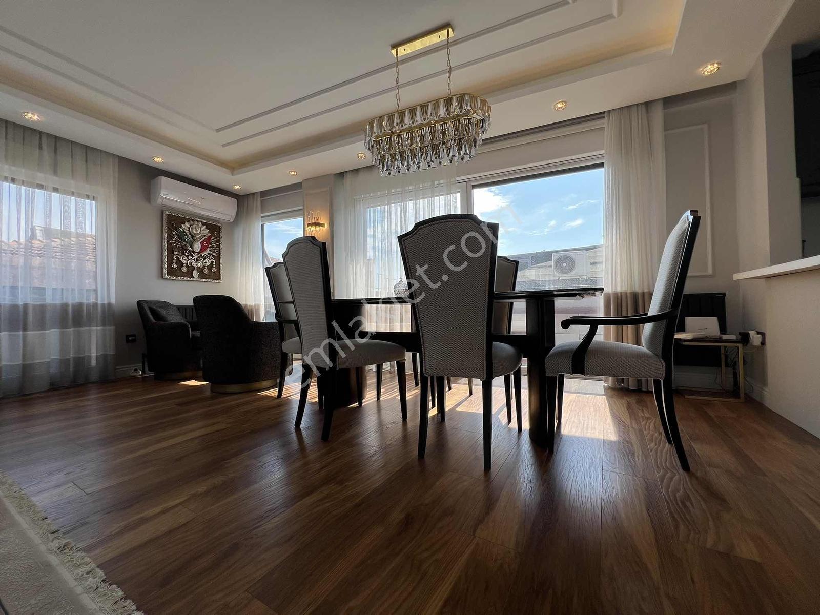 Acil Satılık !! Üsküdar Salacakta Boğaz Manzaralı 220 M2 Dublex - Görsel 28
