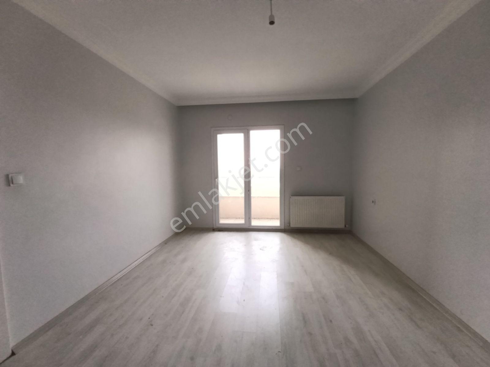 Acar Emlaktan 8 Mart Mah Vikent Sitesinde 3+1 175m2 Arakat Daire - Görsel 15