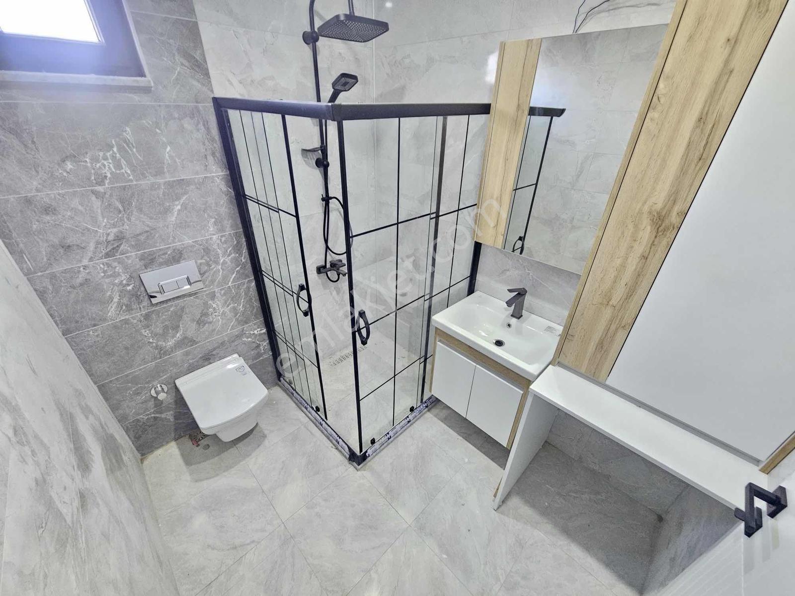 Avcı'dan Denize 300mt Yol Altında 4+1 Lüks Villa - Görsel 29