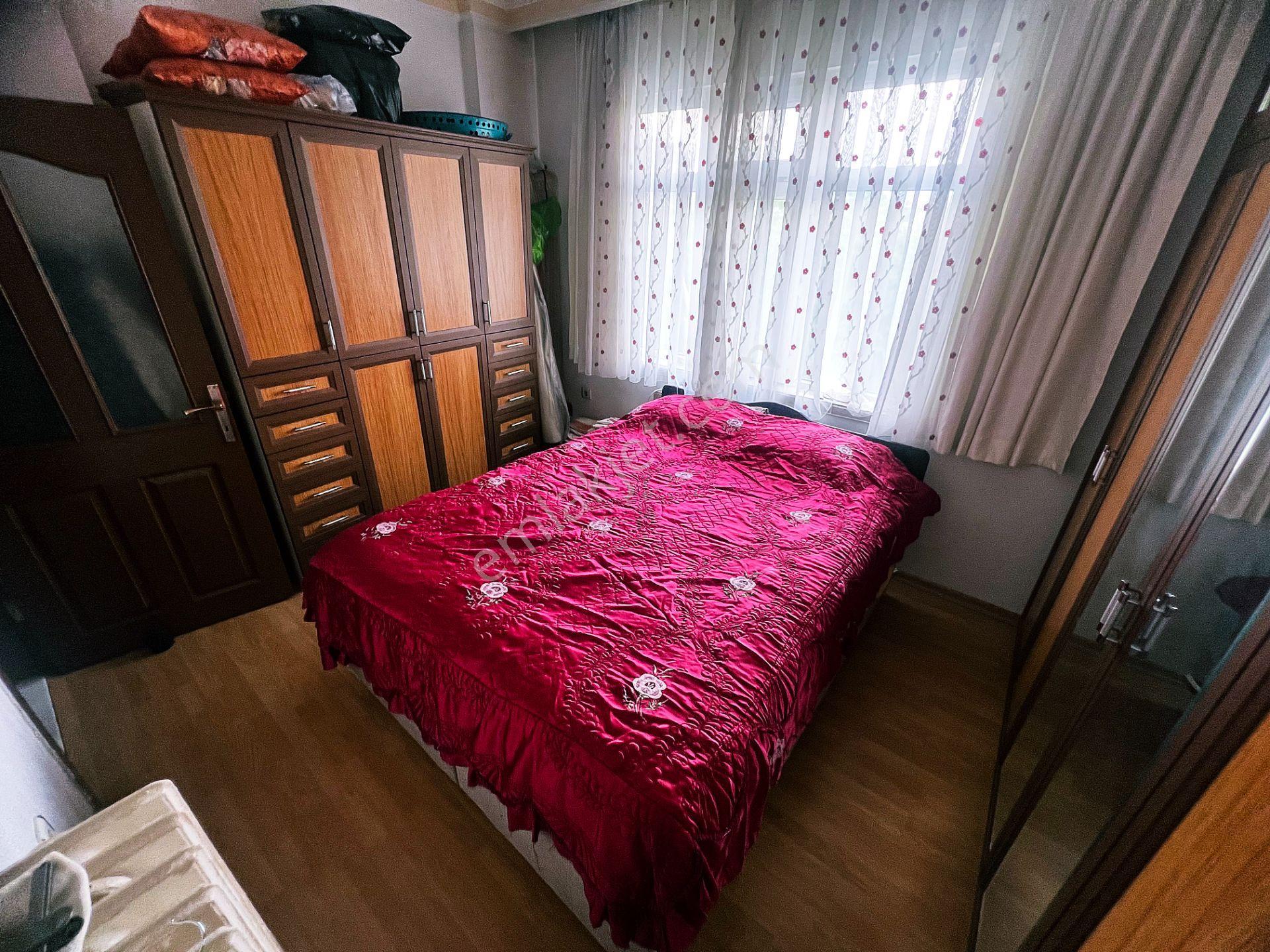 Cihandan Demetgül De Demet Metro Yakını Eşyalı Kiralık 3+1 Daire - Görsel 24