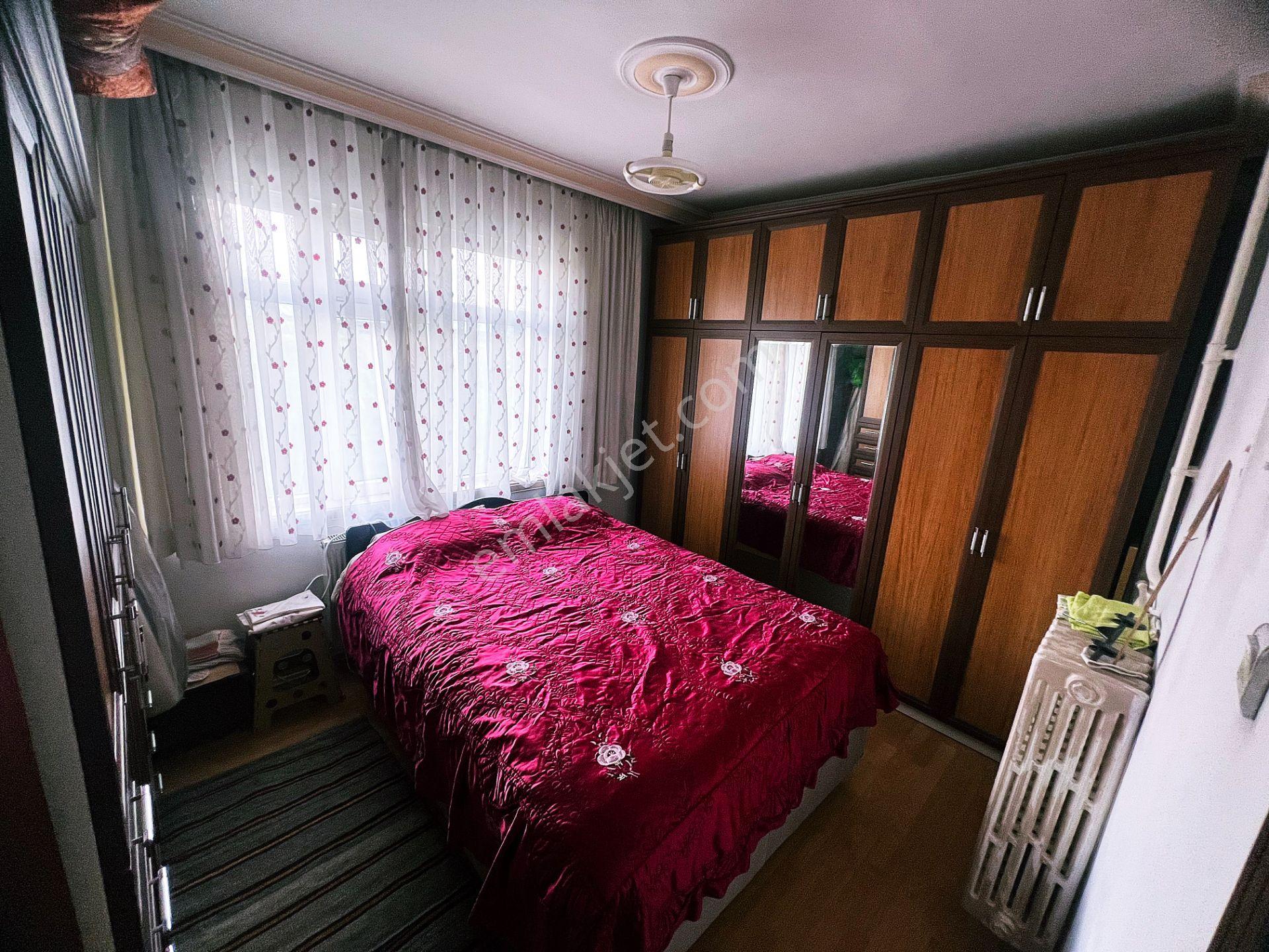 Cihandan Demetgül De Demet Metro Yakını Eşyalı Kiralık 3+1 Daire - Görsel 22