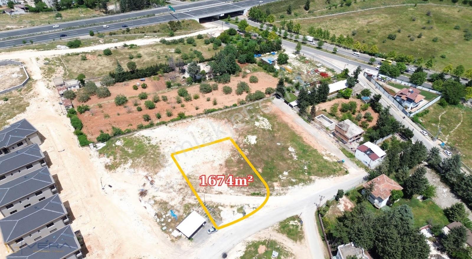 Köşe Parsel Villa Arsası 1.674 M² Müstakil Tapulu, Çift Cepheli - Görsel 5
