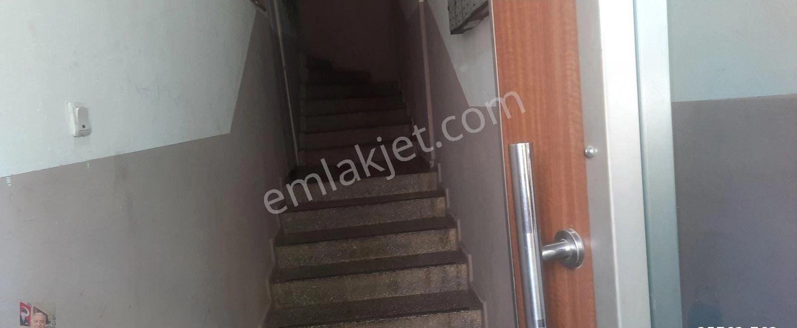 Fahrettin Altay Metroya 100m. Düz Ayak Ara Kat Kiralık Dair - Görsel 16