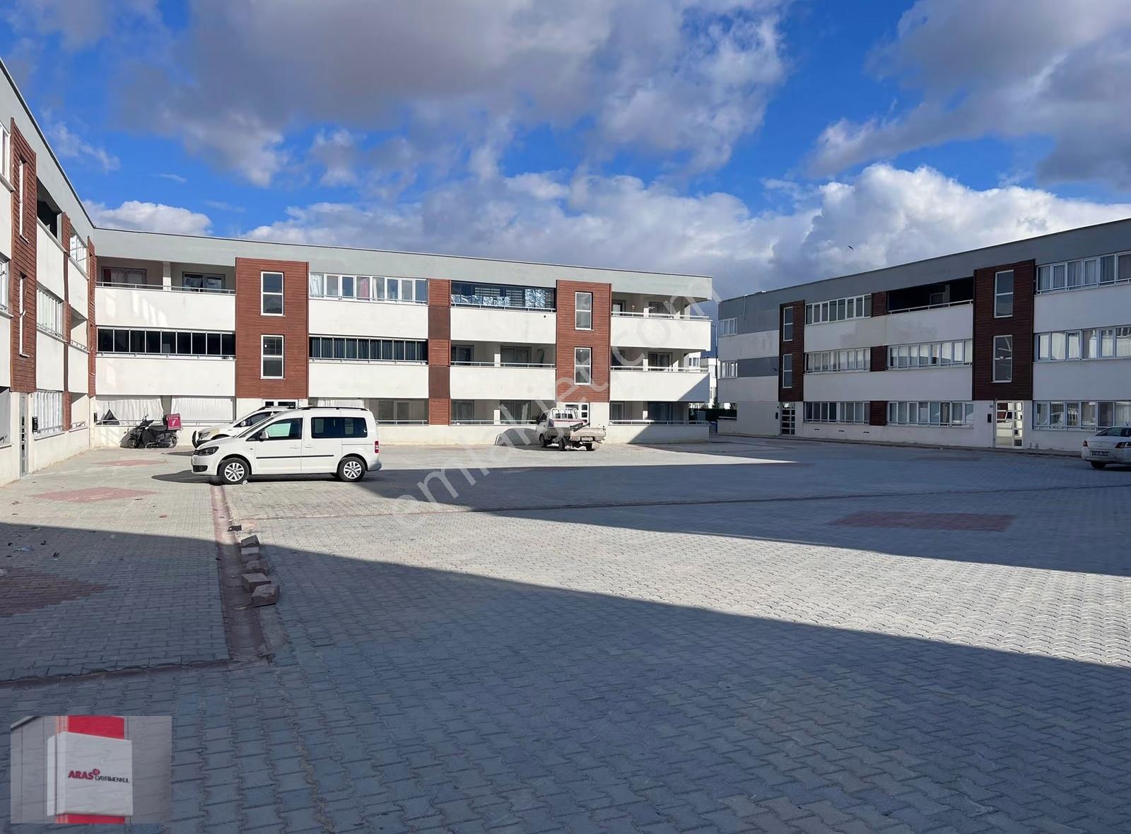 Kosova Mahallesinde Site İçi Kiralık 2+1 Studyo Daire - Görsel 3