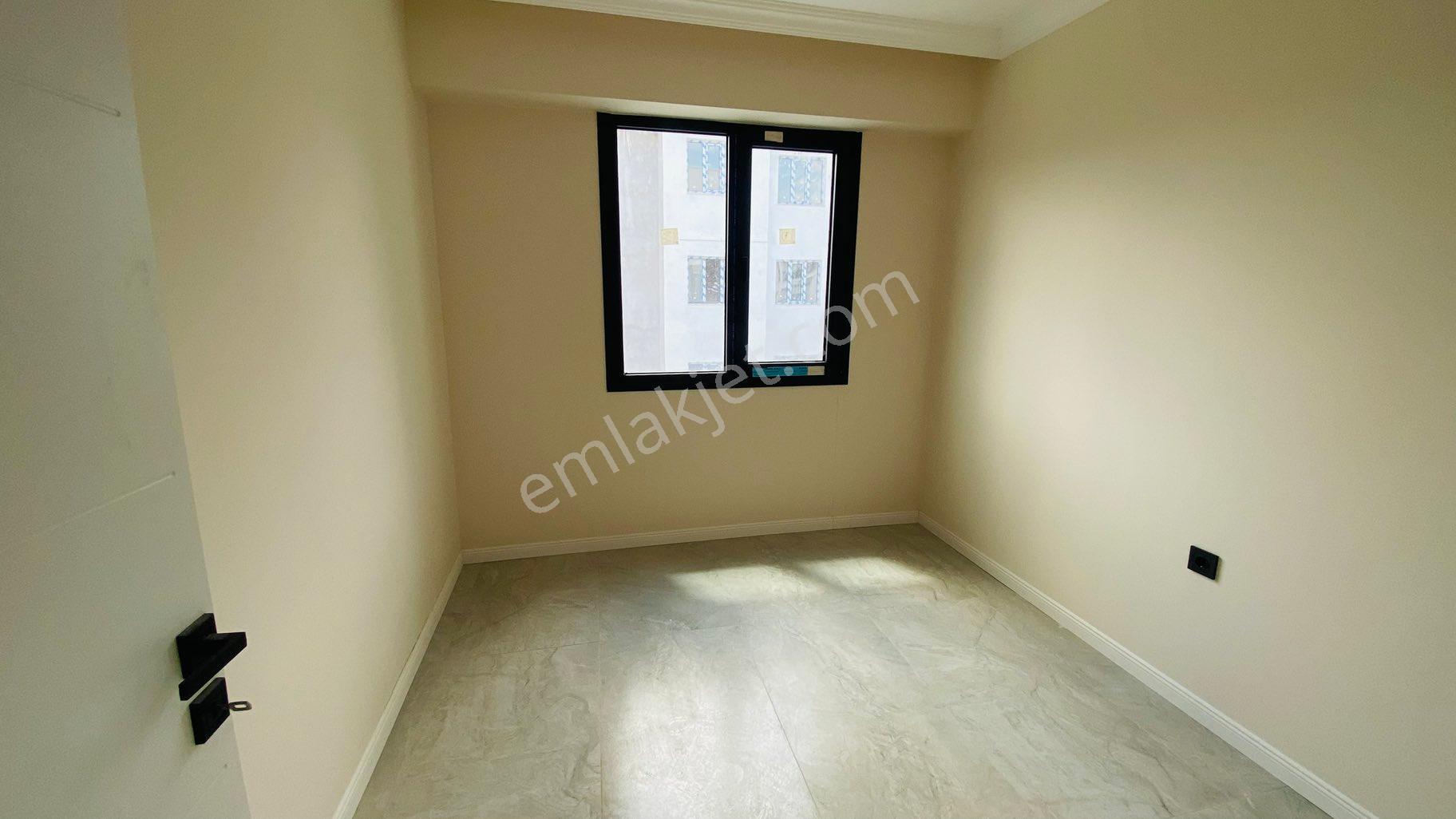 Kıran Gayrimenkulden Muradiye Havuzlu Sitede Kiralık 2+1 Kapalı Mutfak - Görsel 12