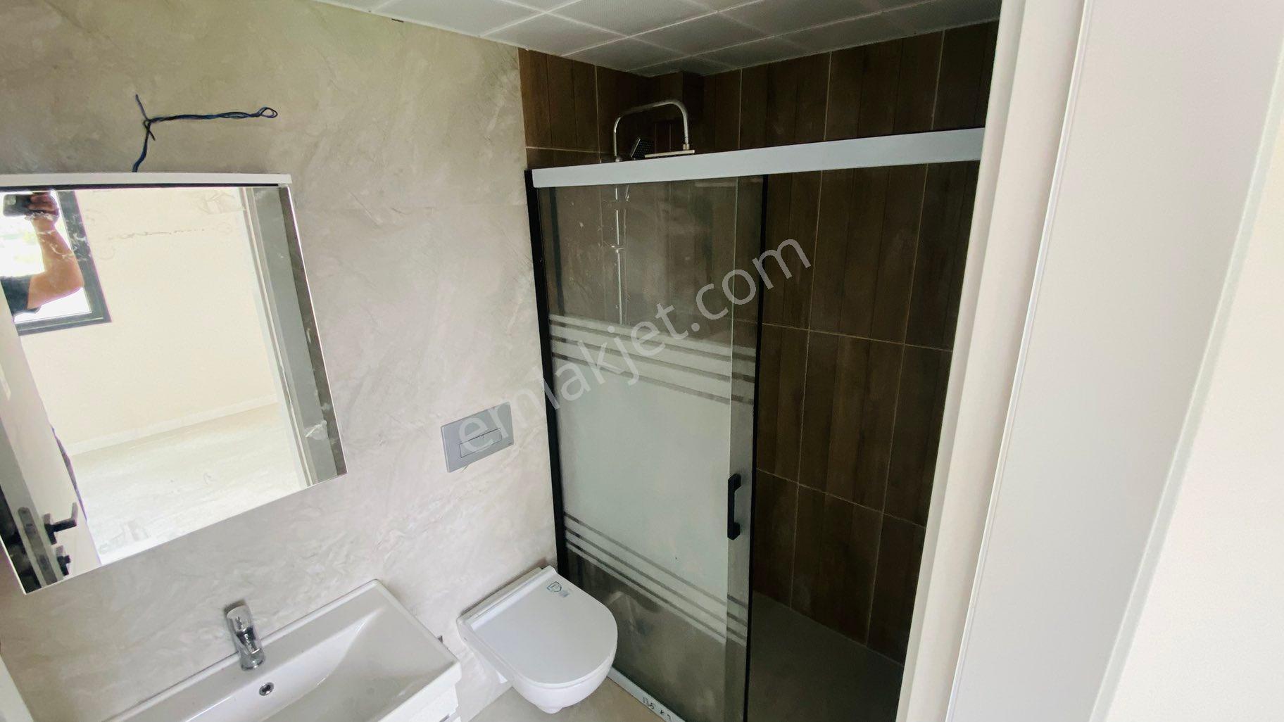 Kıran Gayrimenkulden Muradiye Havuzlu Sitede Kiralık 2+1 Kapalı Mutfak - Görsel 19