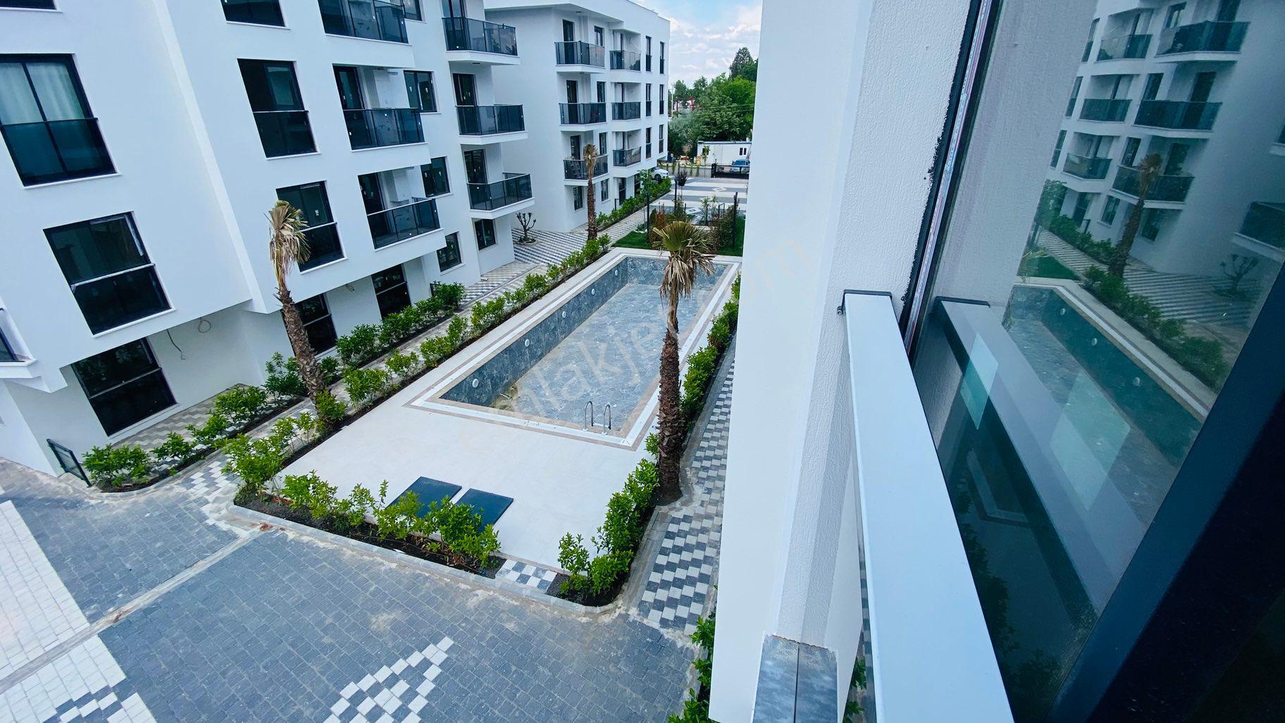 Kıran Gayrimenkulden Muradiye Havuzlu Sitede Kiralık 2+1 Kapalı Mutfak