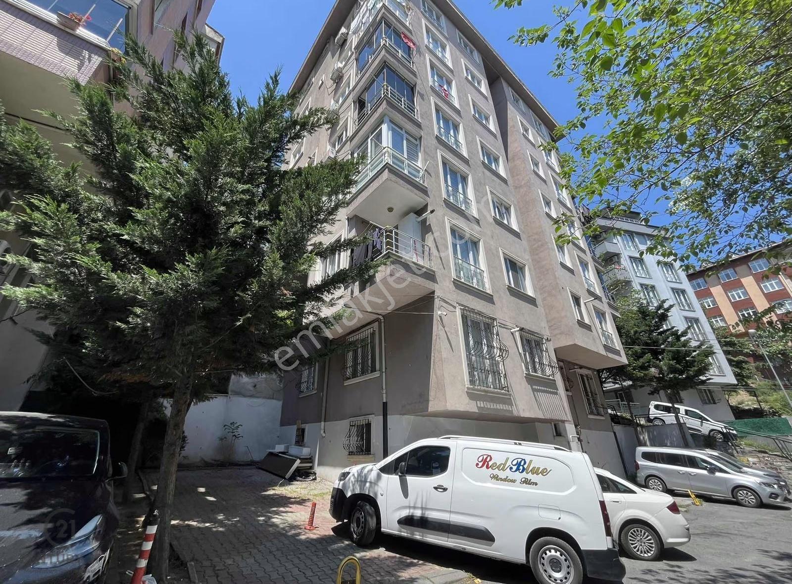 Eyüp Alibeyköy Kiralık Cadde Üzeri 2+1 Geniş Otoparklı Daire - Görsel 10