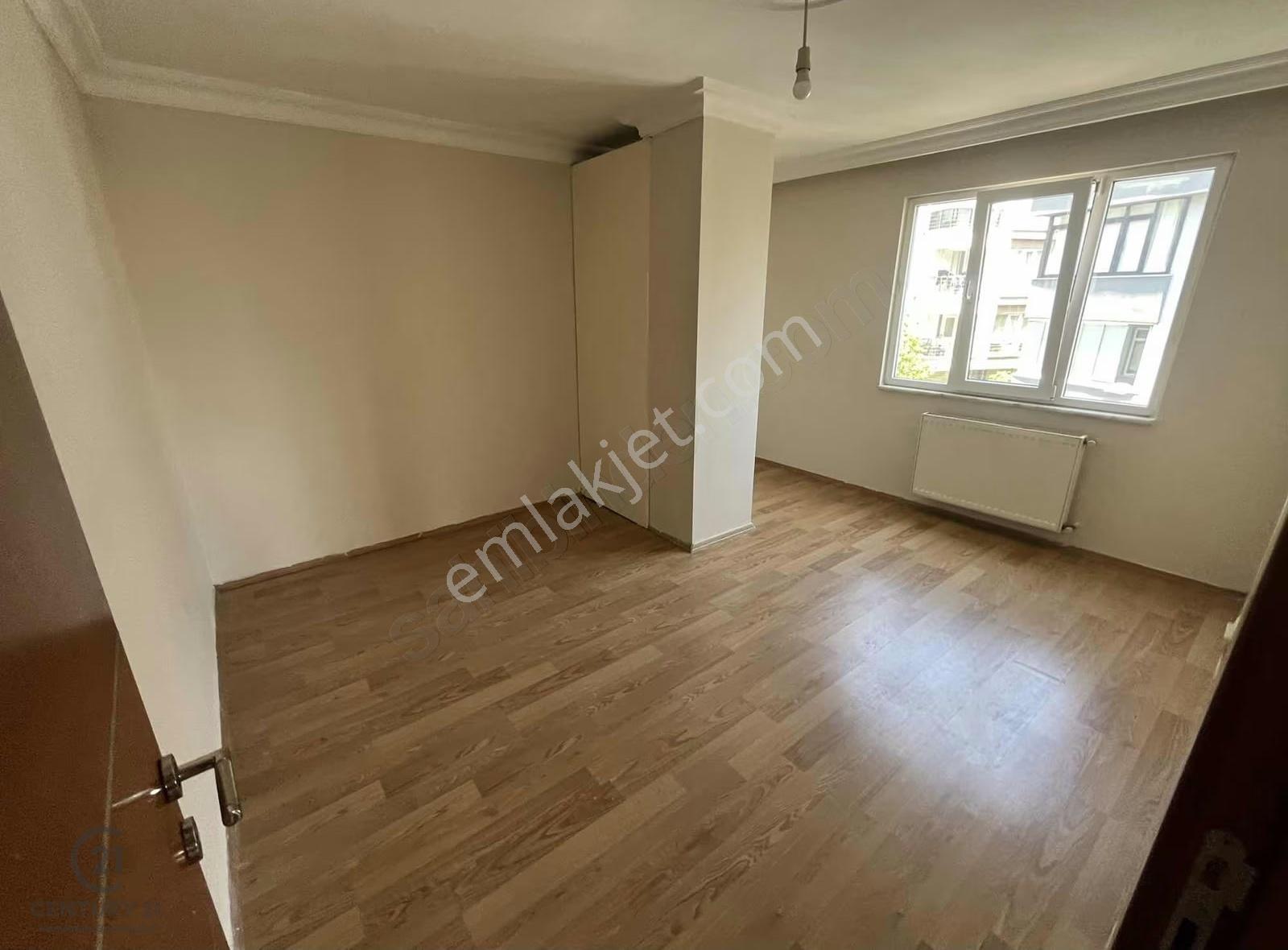Eyüp Alibeyköy Kiralık Cadde Üzeri 2+1 Geniş Otoparklı Daire - Görsel 4