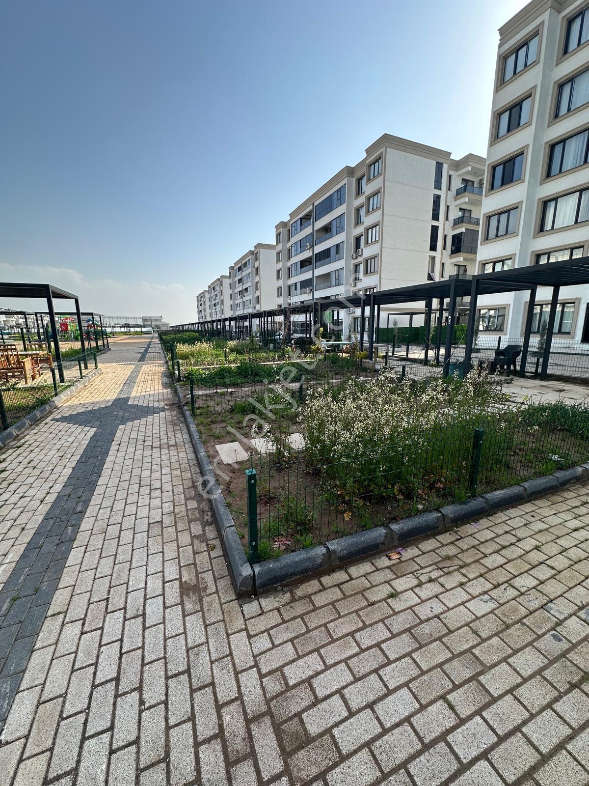 Positive Meva' Da 70 M² Özel Hobi Bahçeli 3,5+1 Lüks Bahçe Katı - Görsel 10