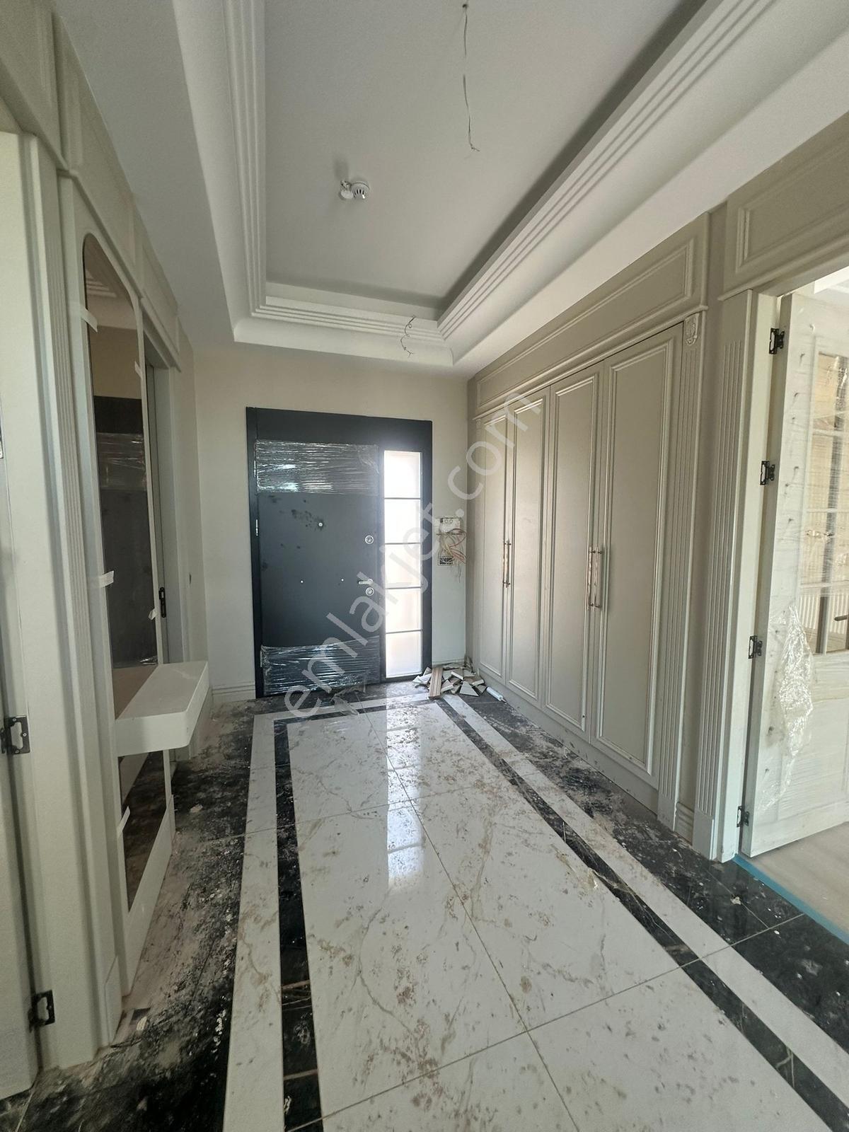 Ankakent'te 375 M² Bahçeli Saunalı Köşe Konumlu Lüks Villa!!! - Görsel 25