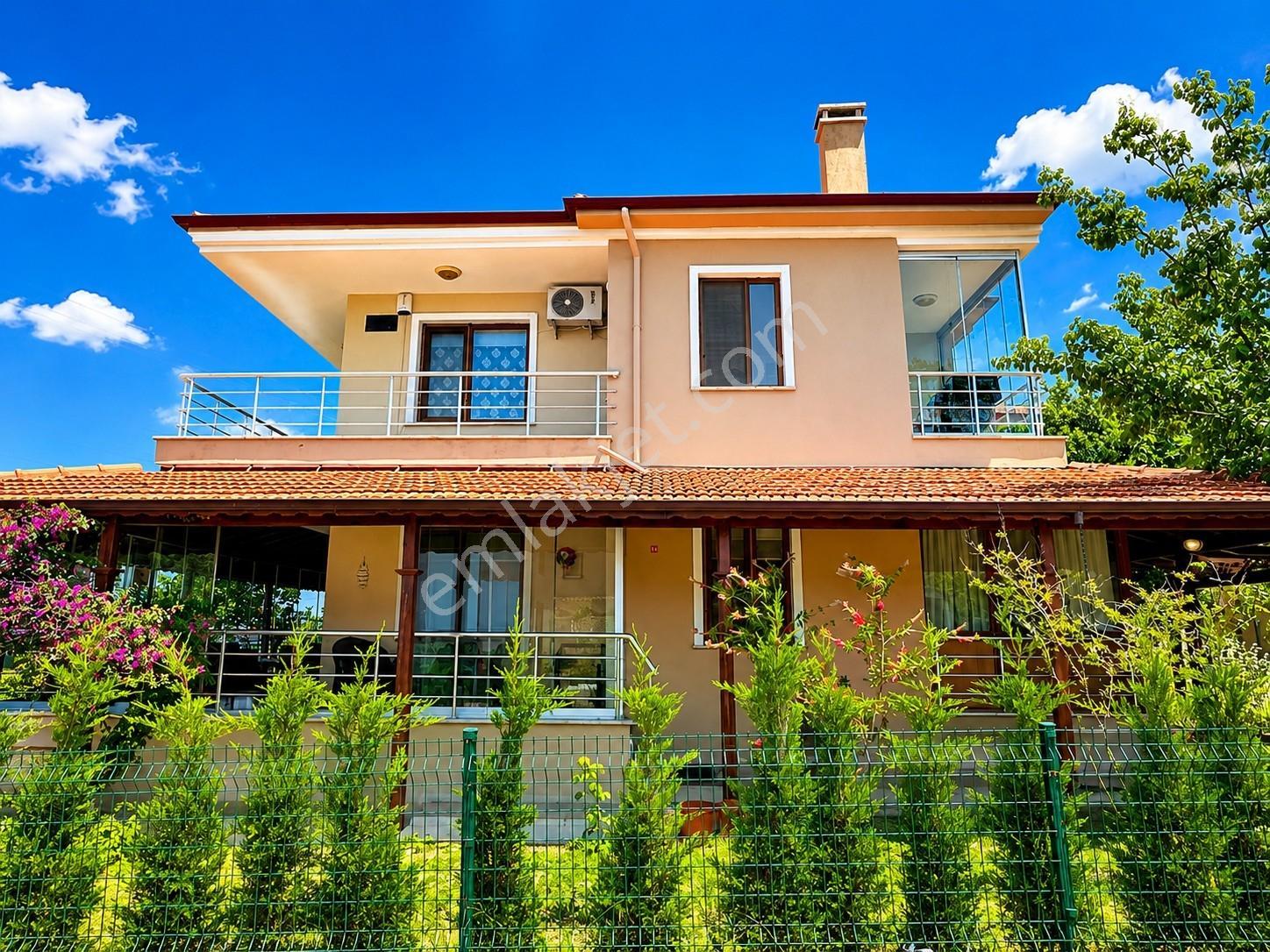 Umas Solutıon'dan Sahilkent'te Denize Son Parsel 4+1 Büyük Villa - Görsel 26