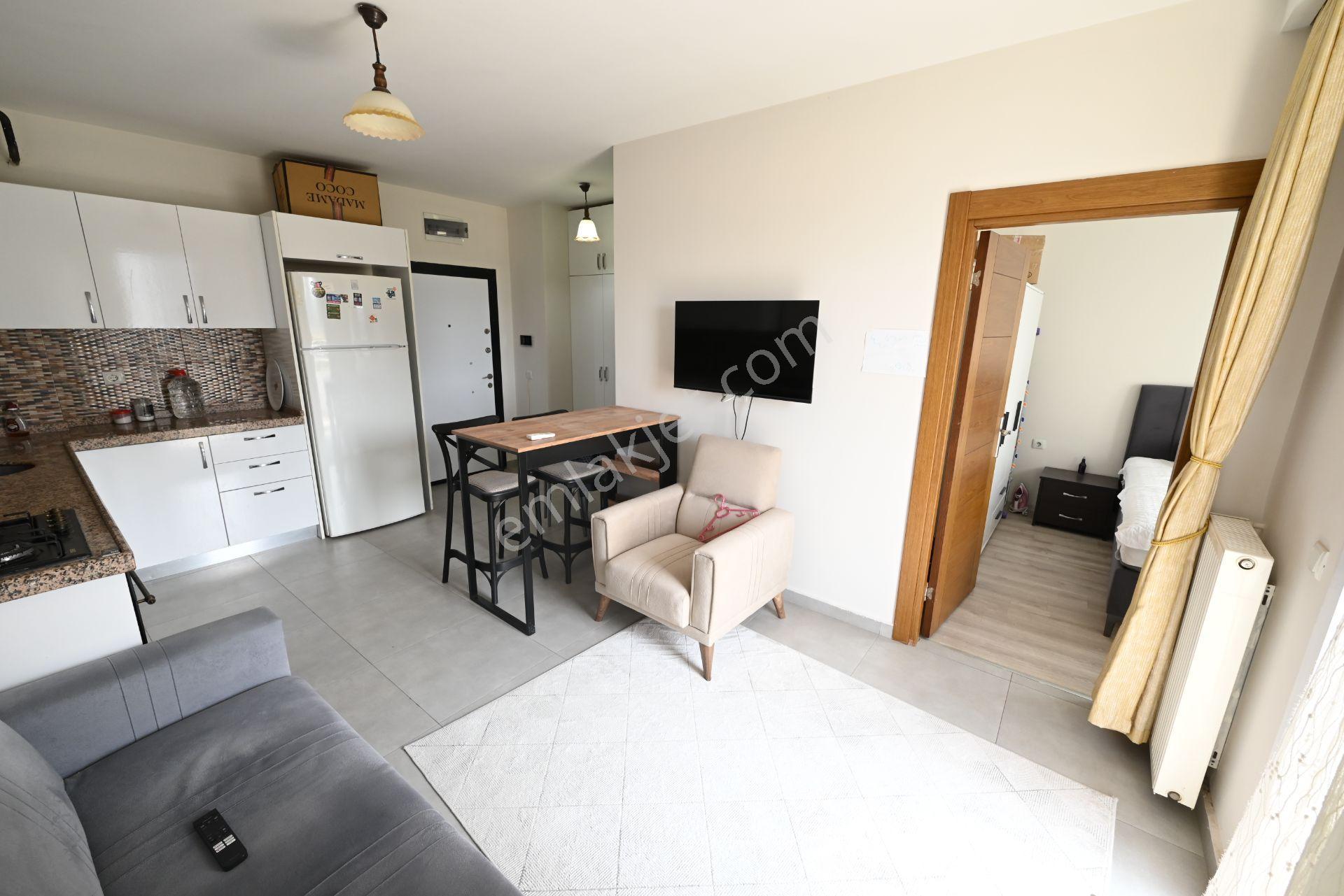 Üstünkent'ten 34. Cadde Üzerinde Kiralık Full Eşyalı 1+1 Daire - Görsel 10