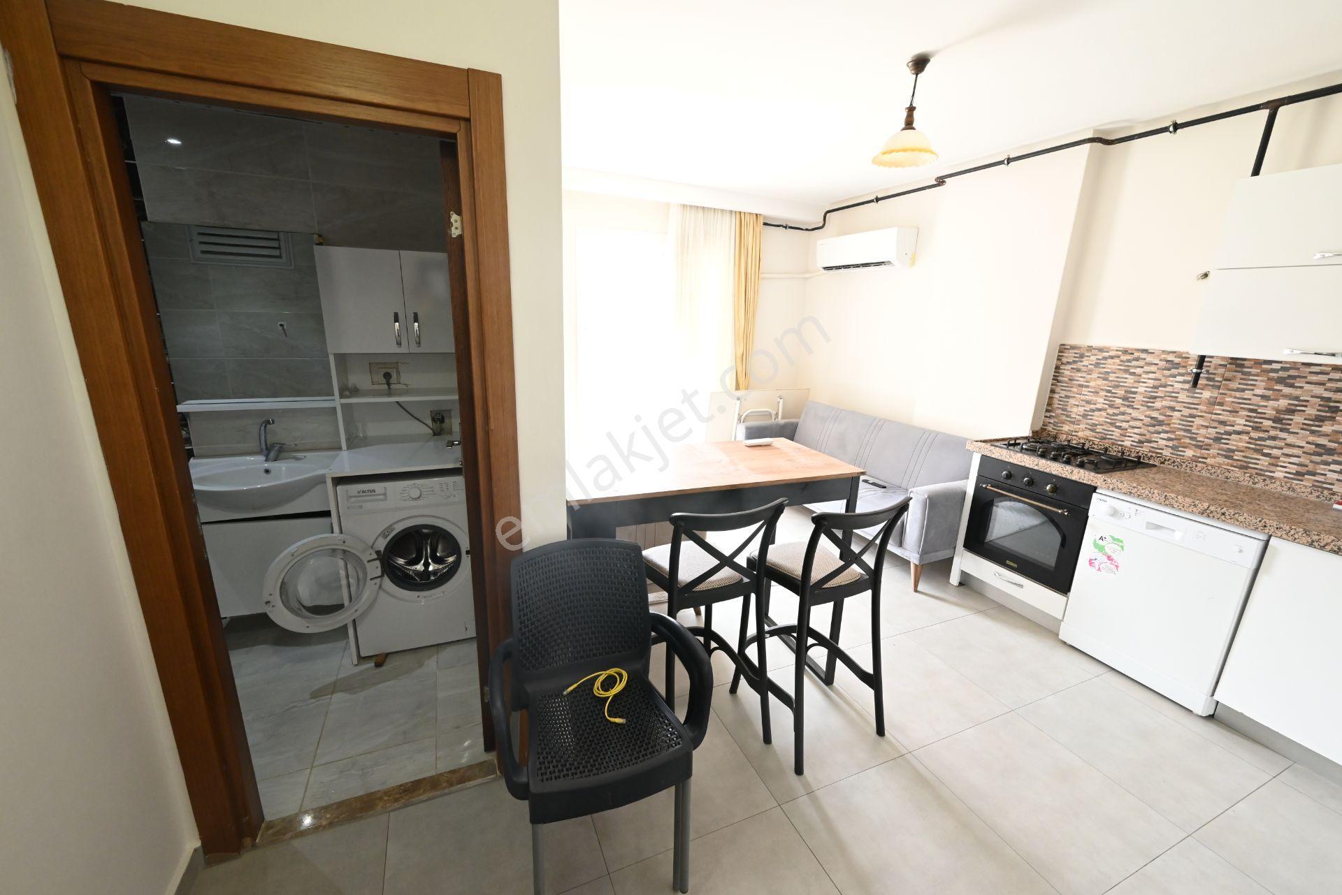 Üstünkent'ten 34. Cadde Üzerinde Kiralık Full Eşyalı 1+1 Daire - Görsel 18