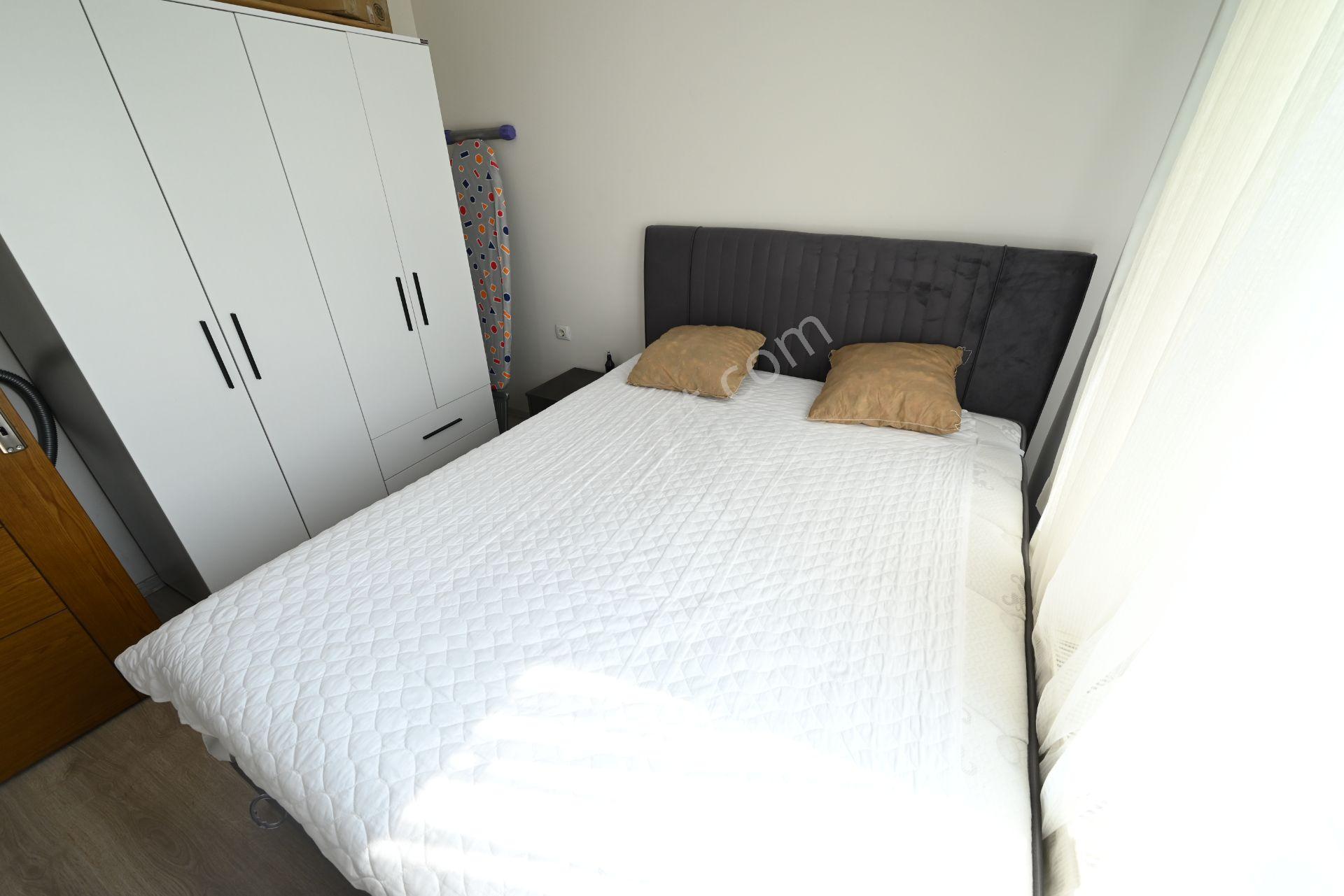 Üstünkent'ten 34. Cadde Üzerinde Kiralık Full Eşyalı 1+1 Daire - Görsel 26