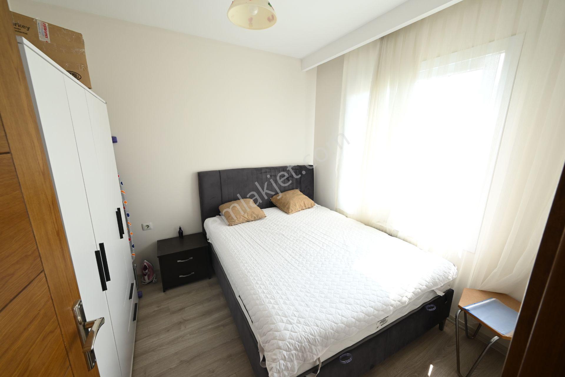 Üstünkent'ten 34. Cadde Üzerinde Kiralık Full Eşyalı 1+1 Daire - Görsel 25