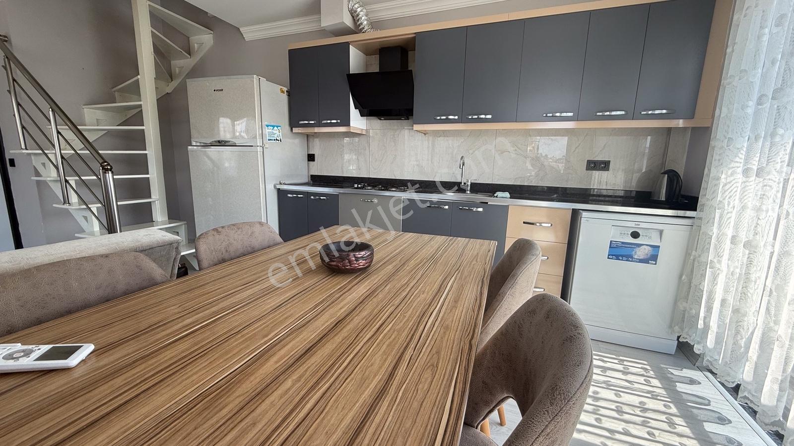 Kiralık 3+1 Dubleks Daire Güzeloba Mah. Kundu Oteller Bölgesinde - Görsel 19